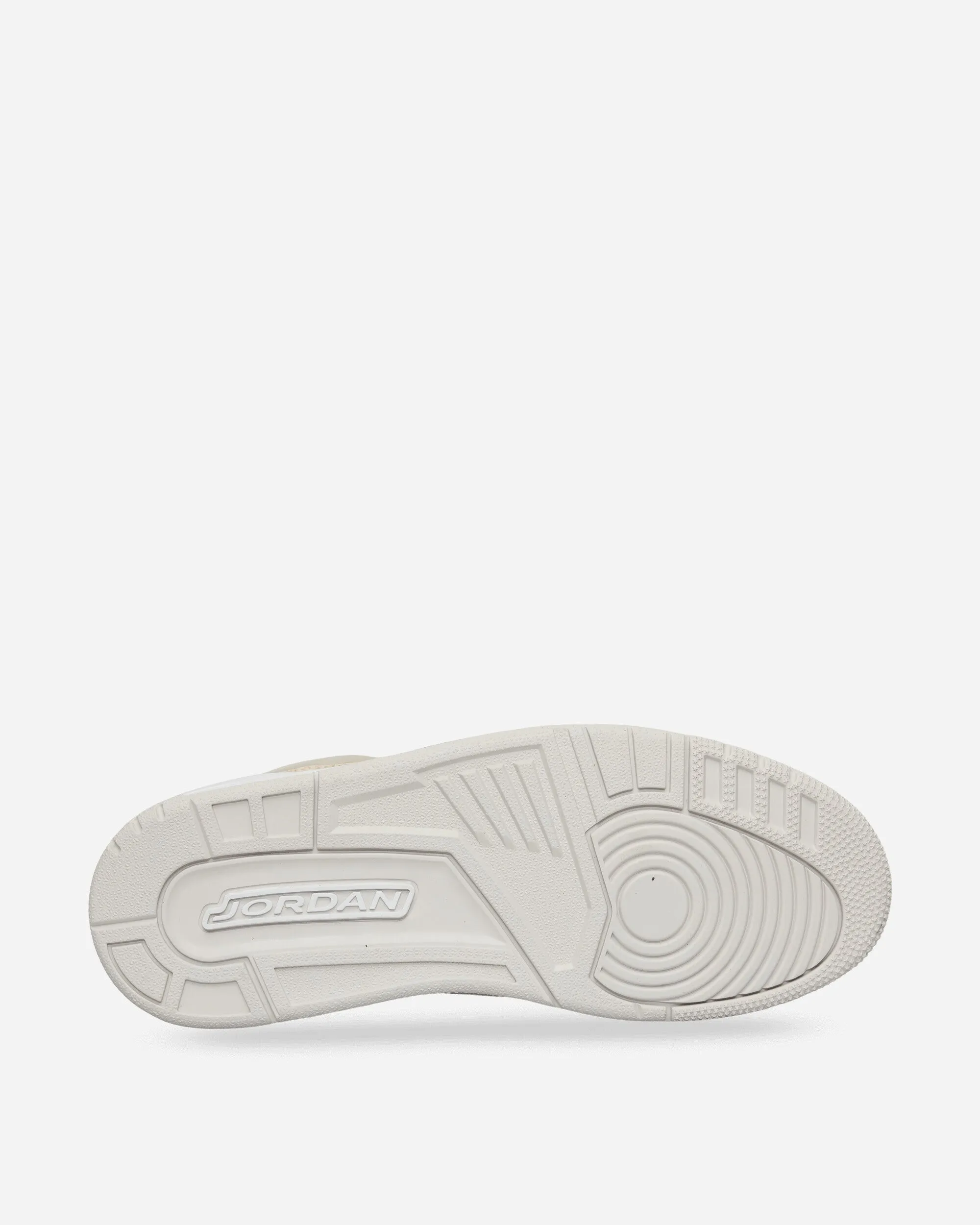 Smooth Balance Vegan Material Technology Jordan Spizike Low Sneakers Sand Drift / White