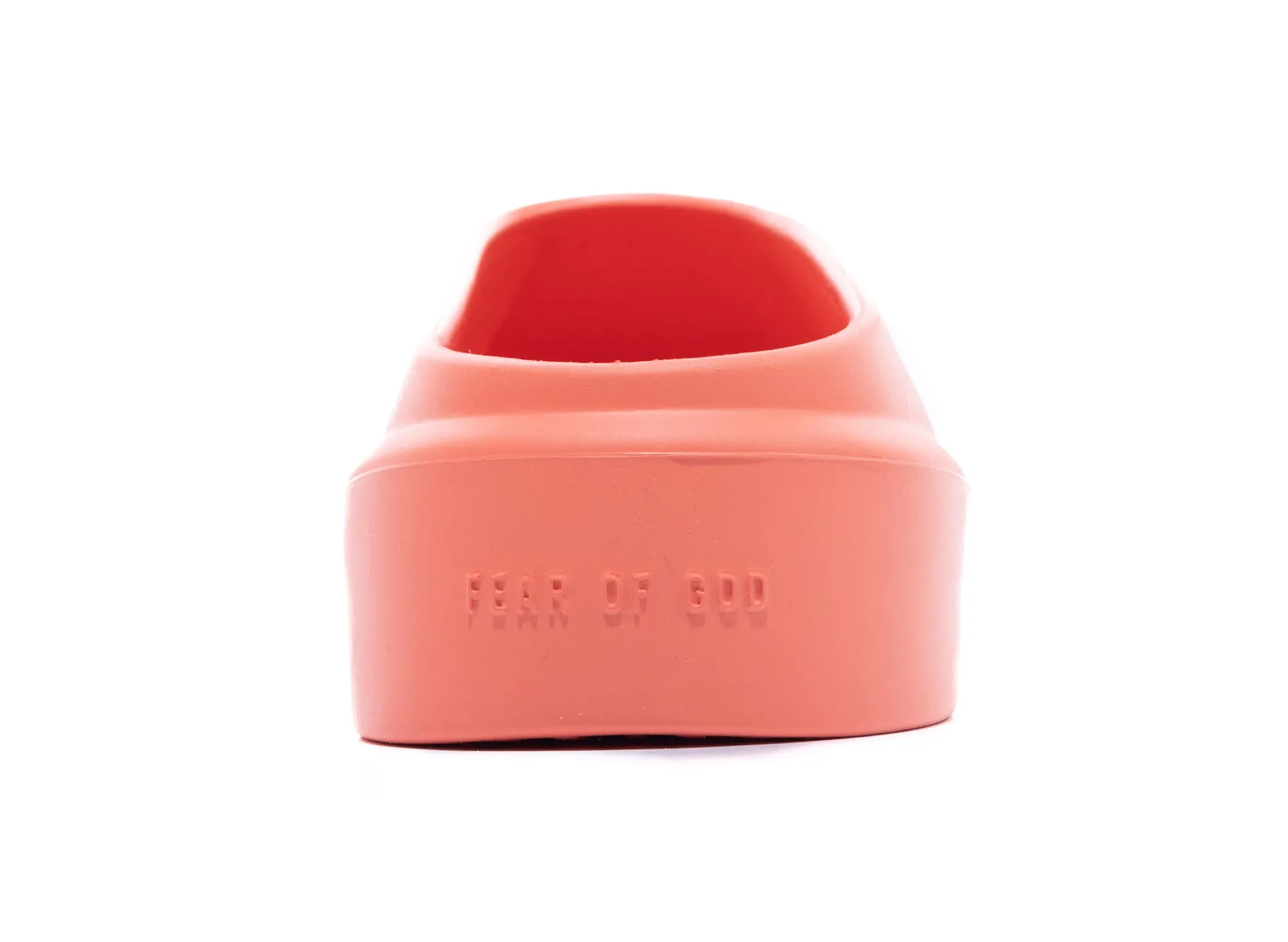 Reinforced toe London Cool Fear of God The California Slip-On in Coral