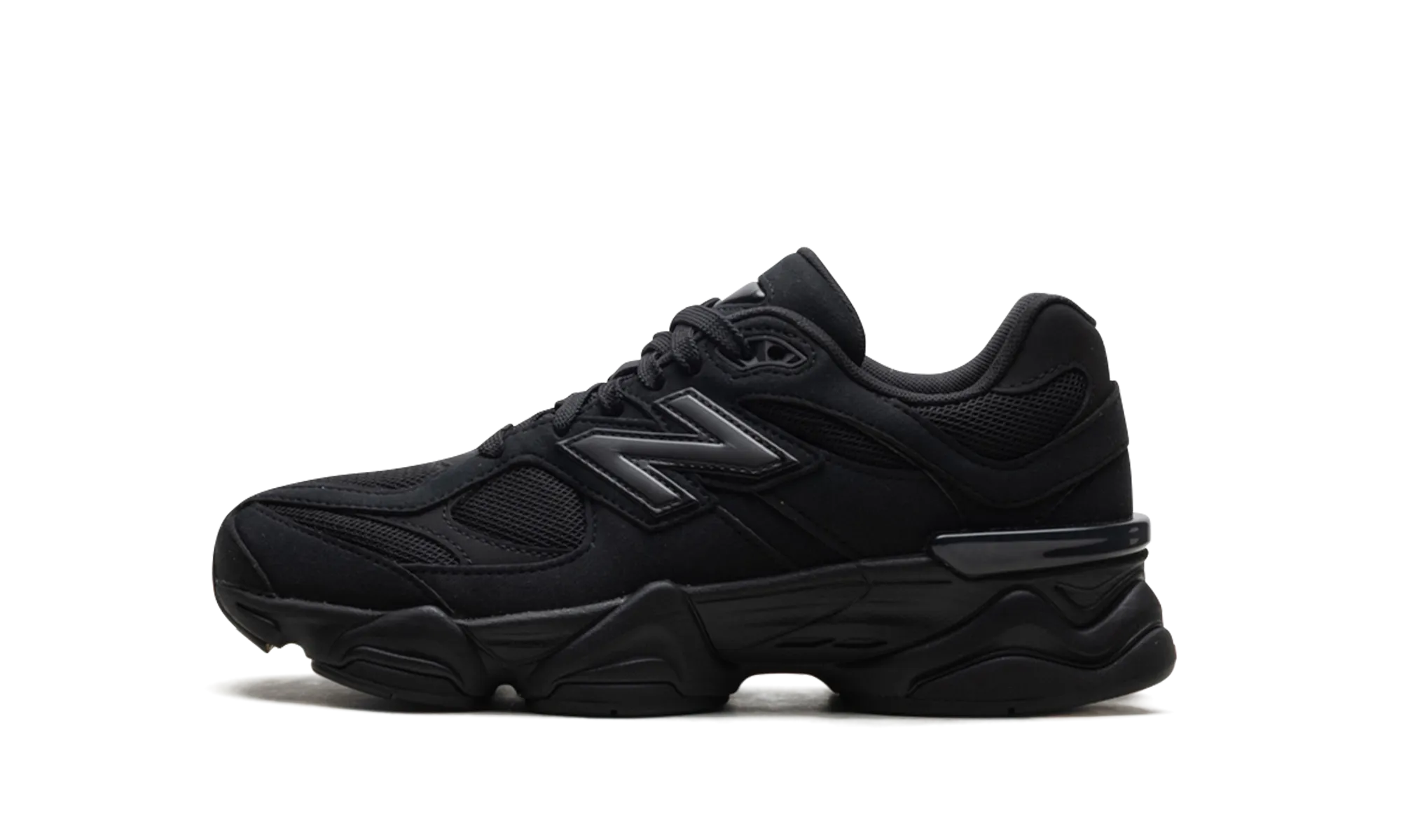 9060 GS "Triple Black" technological - event running shoes