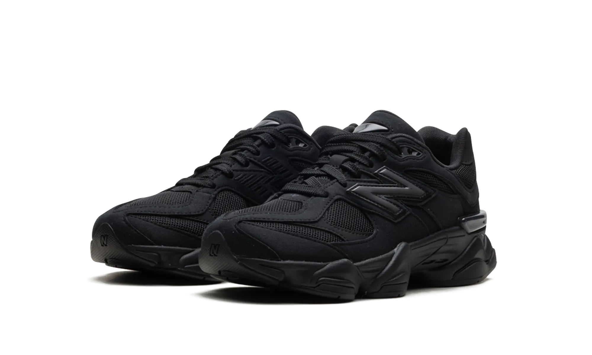 9060 GS "Triple Black" speed running shoes