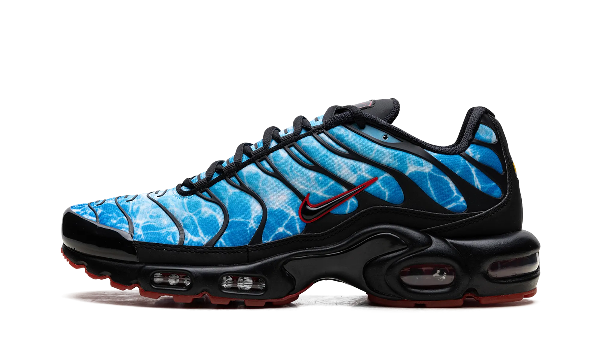 Air Max Plus "Shark Attack" running in professional tracks shoes