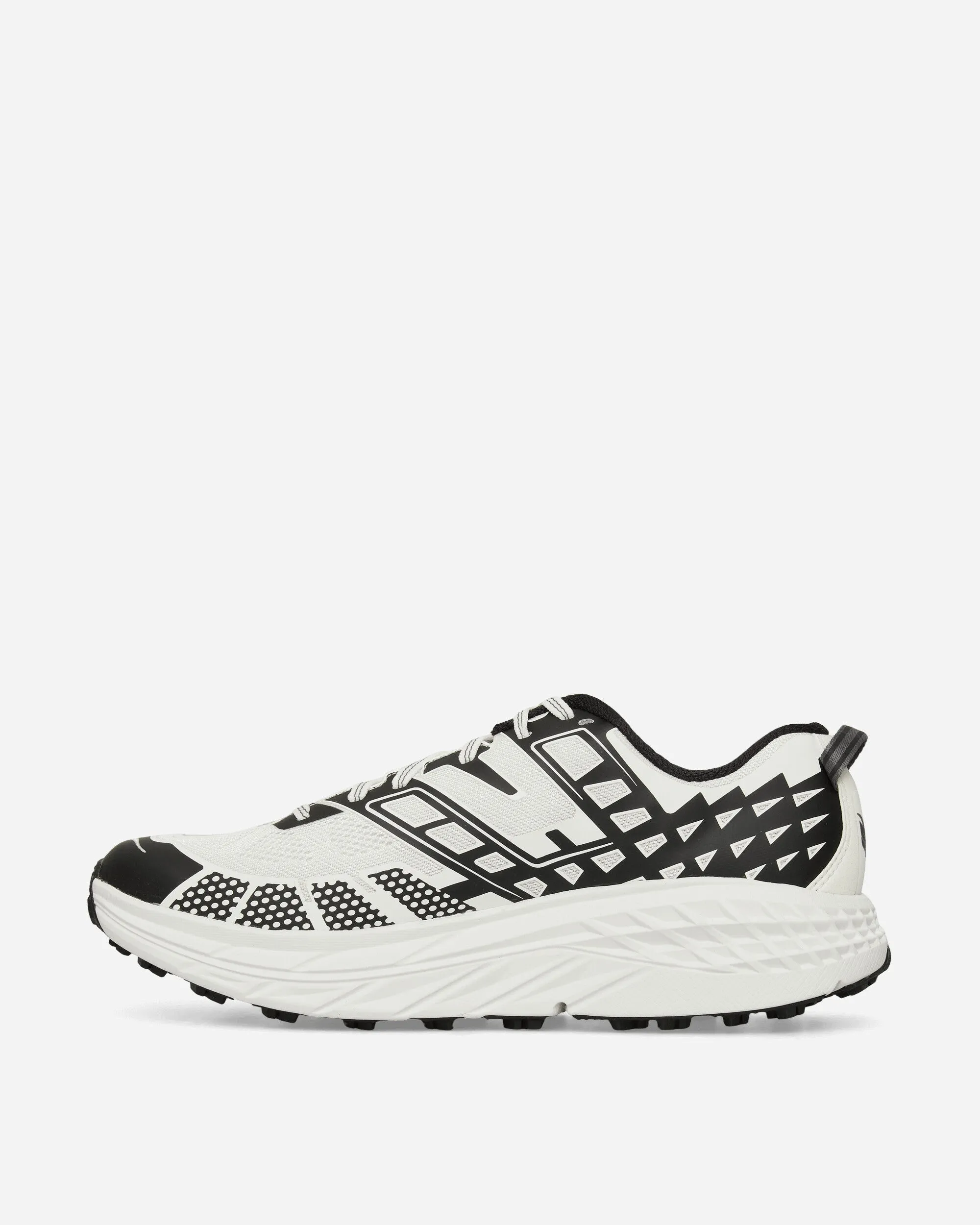 Speedgoat 2 Sneakers Black / Frost Energy Return Foam Traction Optimized Grip