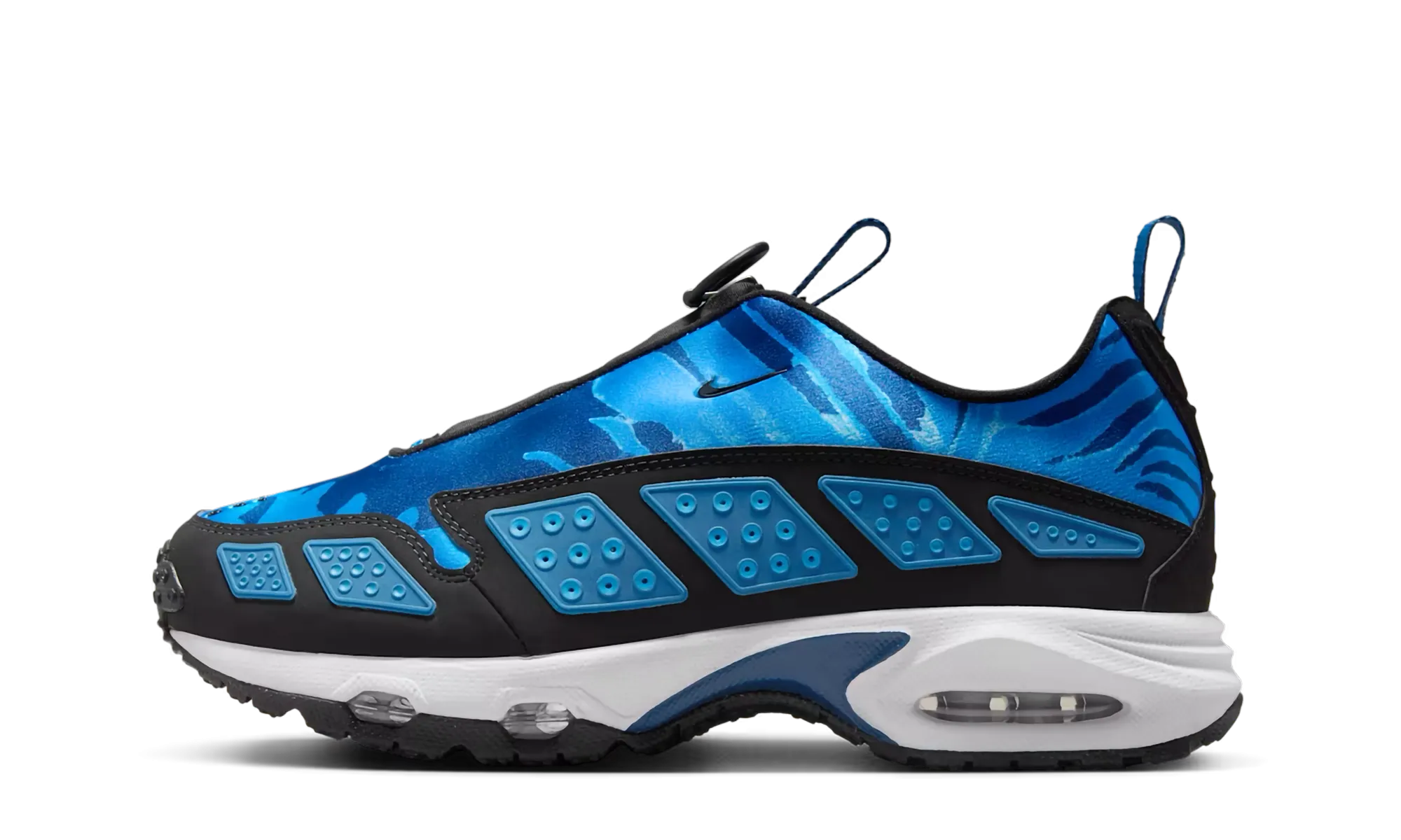 Air Max SNDR WMNS "Court Blue Camo" racing footwear