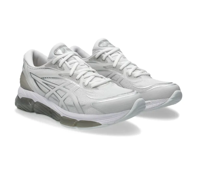Women??s Asics Gel-Quantum 360 8 (White/Pure Silver) Sculpted durability