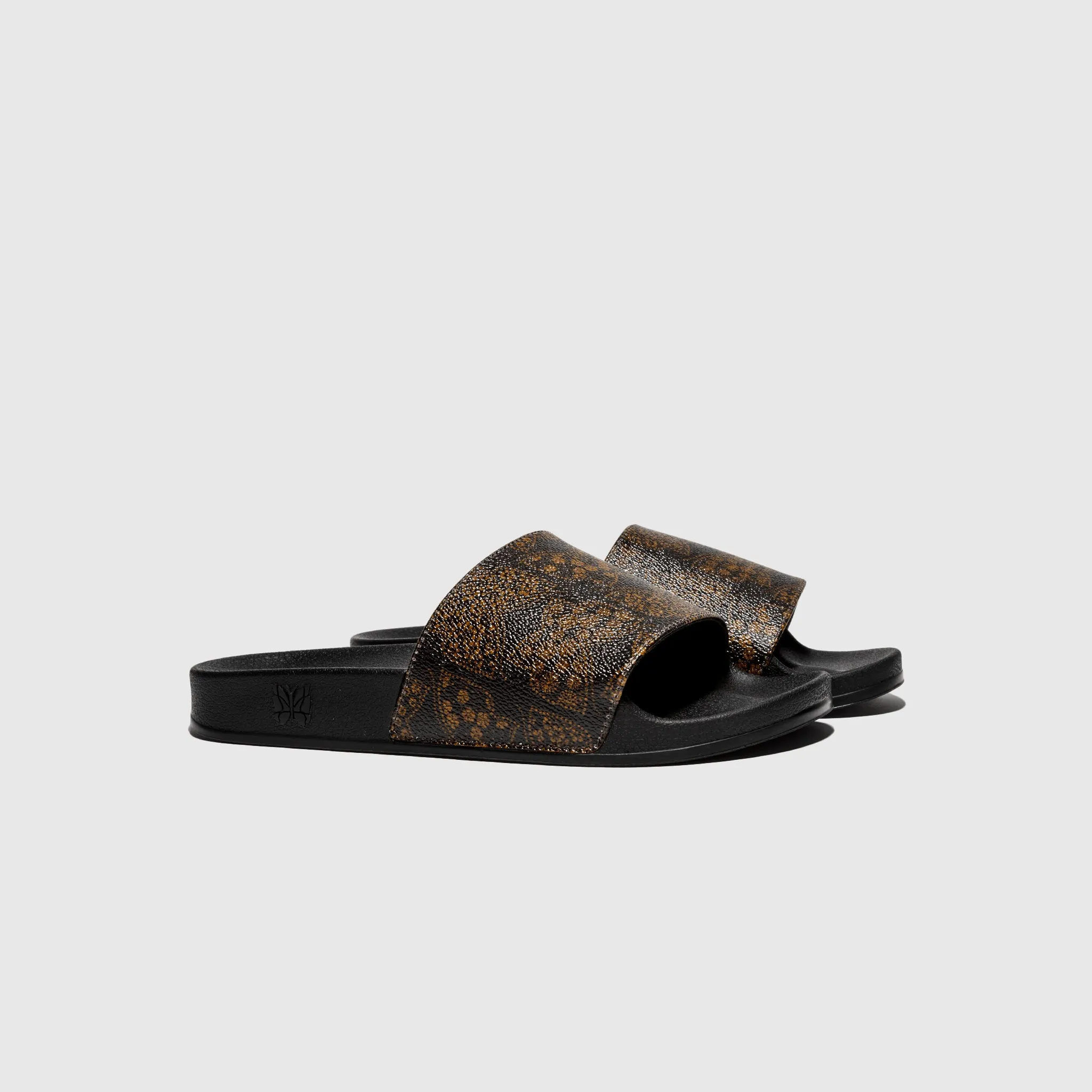 SHOWER SANDALS Bare Feel