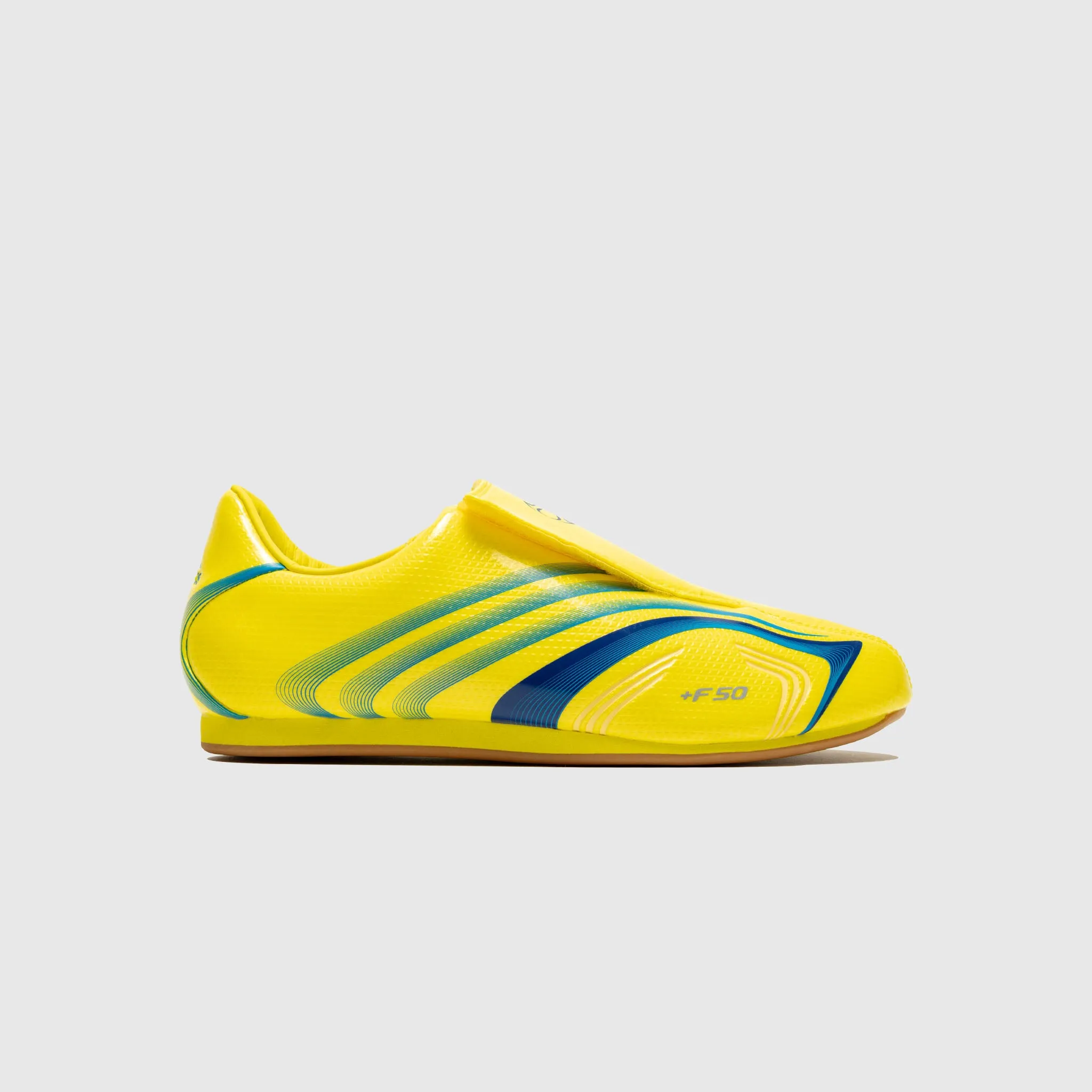 WMNS TAEKWONDO F50 Quick Movement Soft Landing