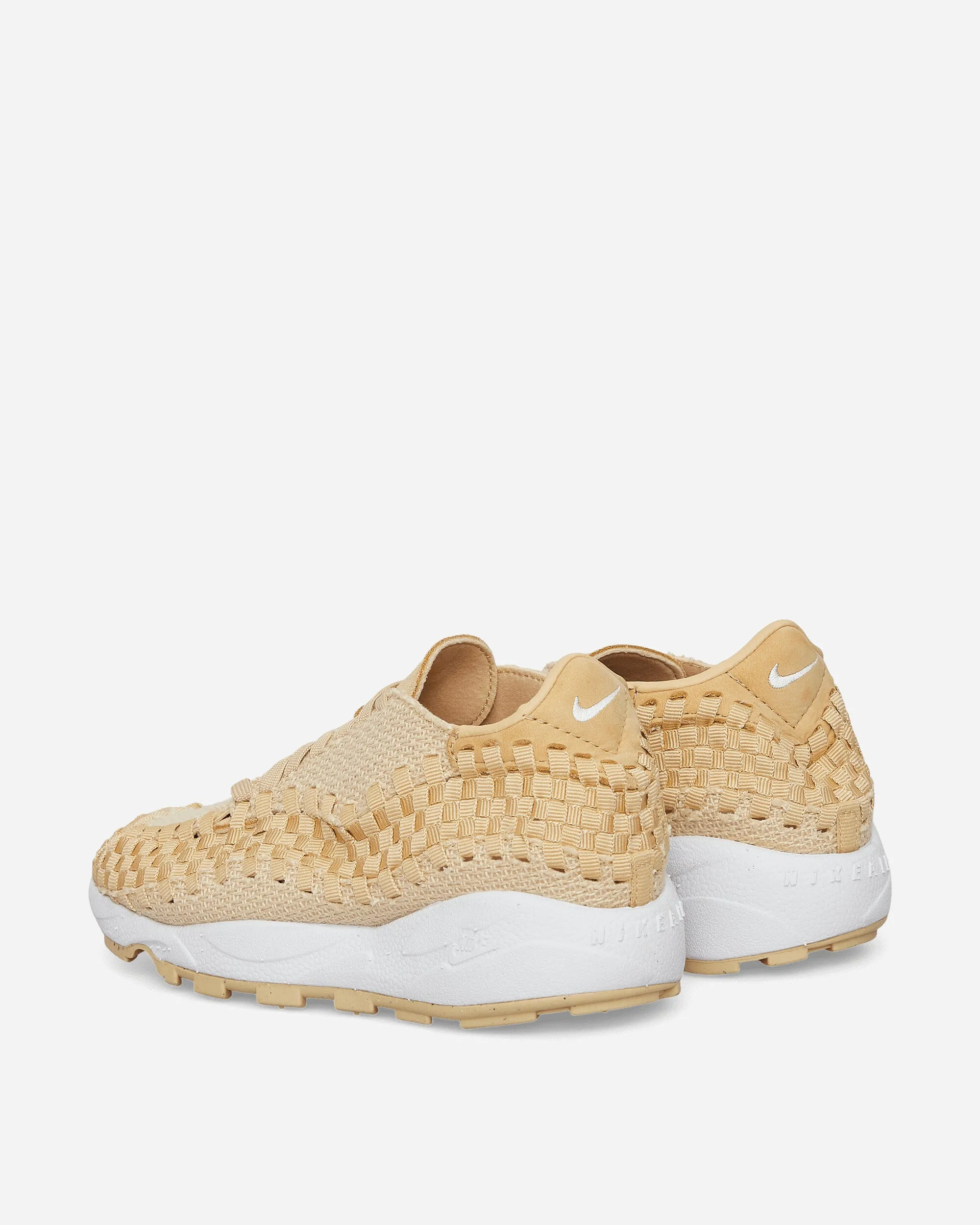 Ergo Frame Classic Style Women's Air Footscape Woven Sneakers Sesame