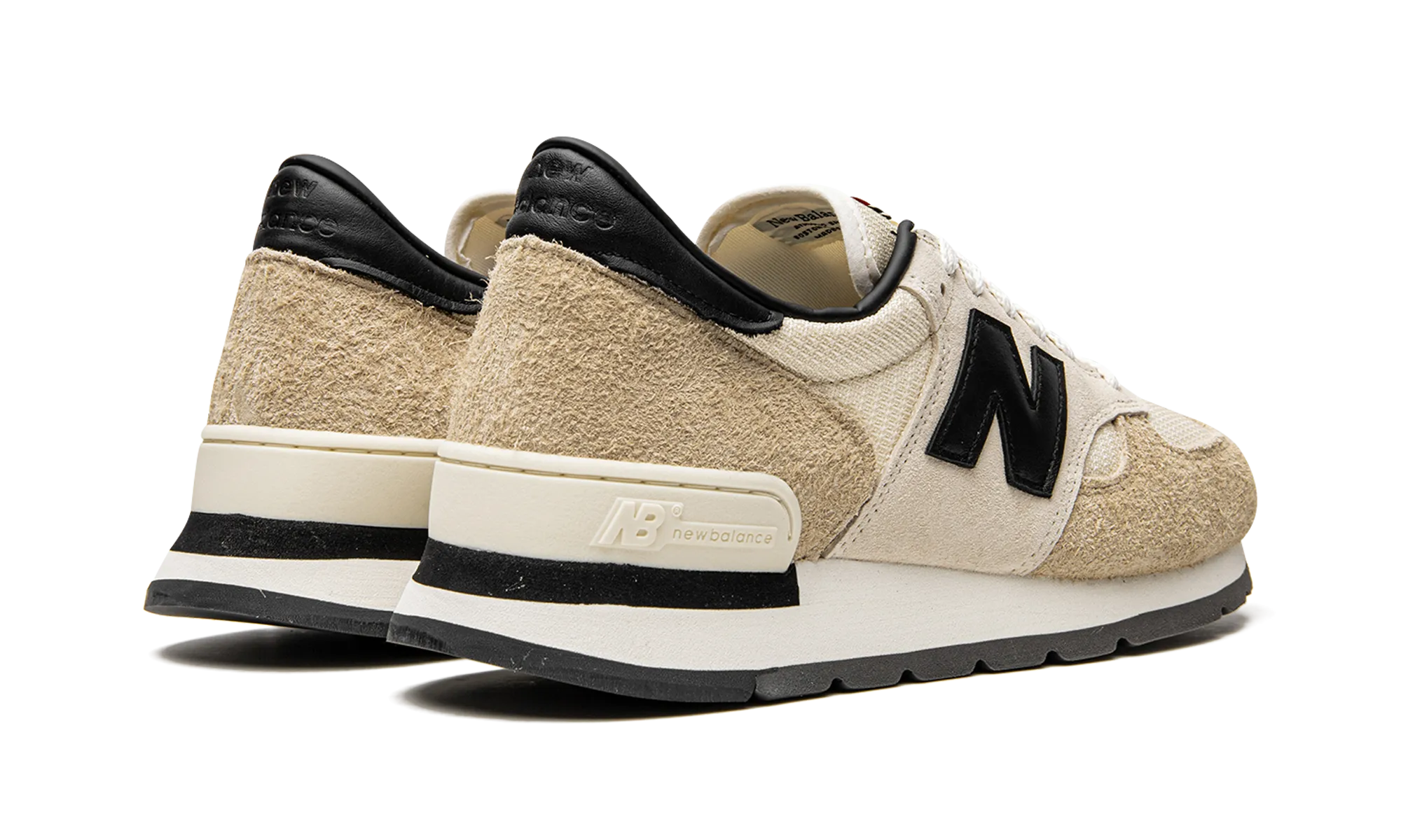 Aerodynamic Design 990 V1 "Teddy Santis - Macadamia Nut"