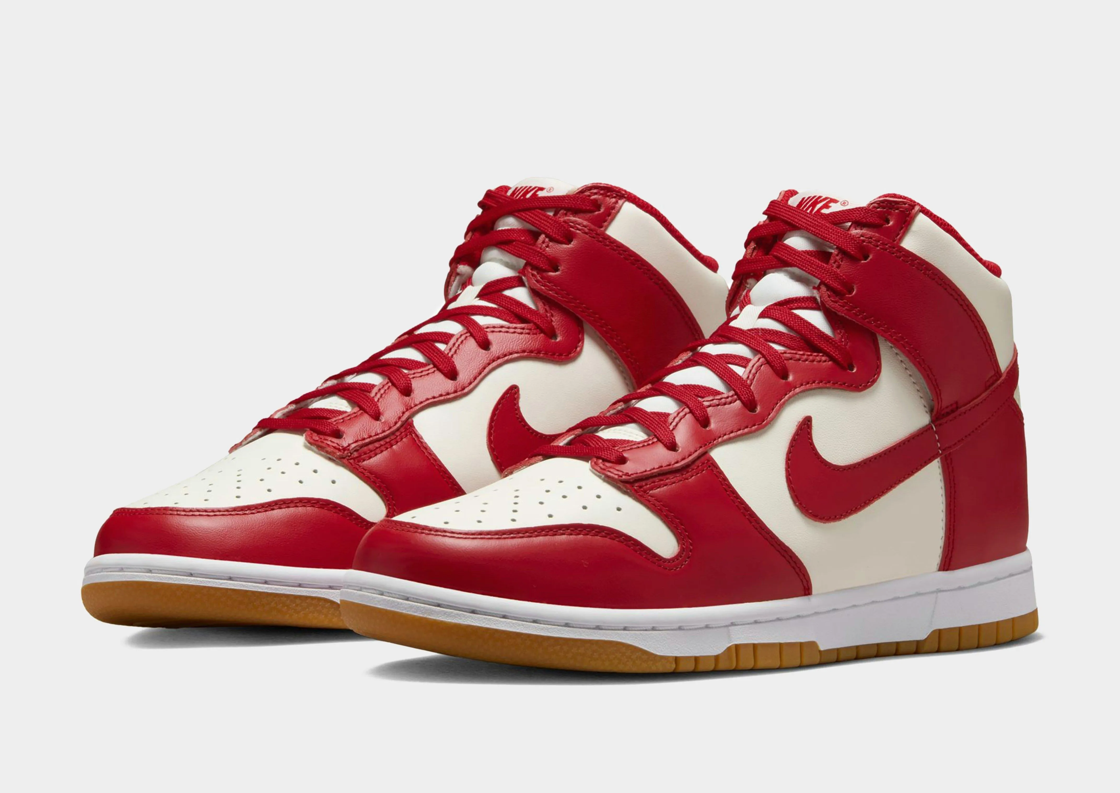 Kick Off Dunk High Women's