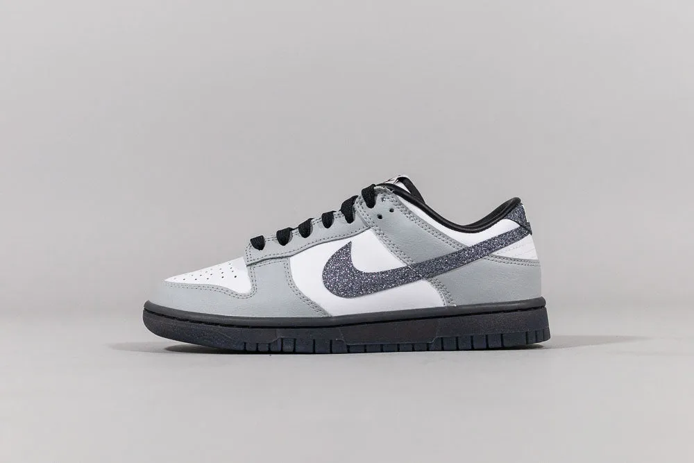 Women's Nike Dunk Low LX 'Light Smoke Grey' Outfit Essential