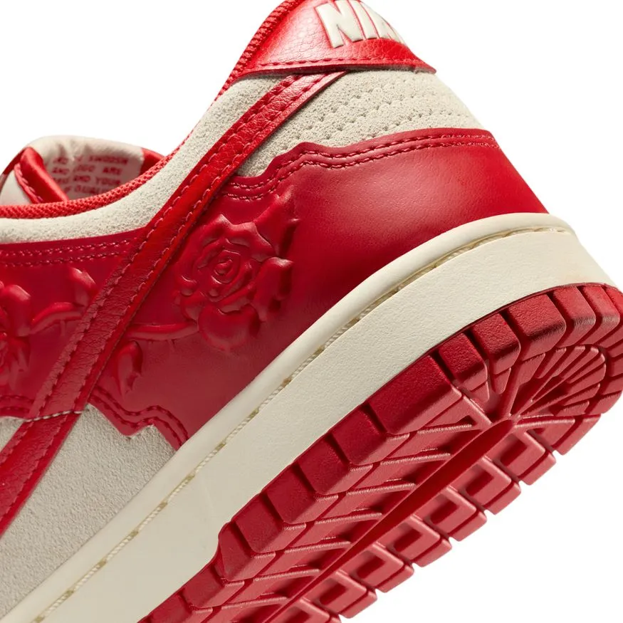 W Nike Dunk Low HF1986-100 Swim Ready Nature Walk