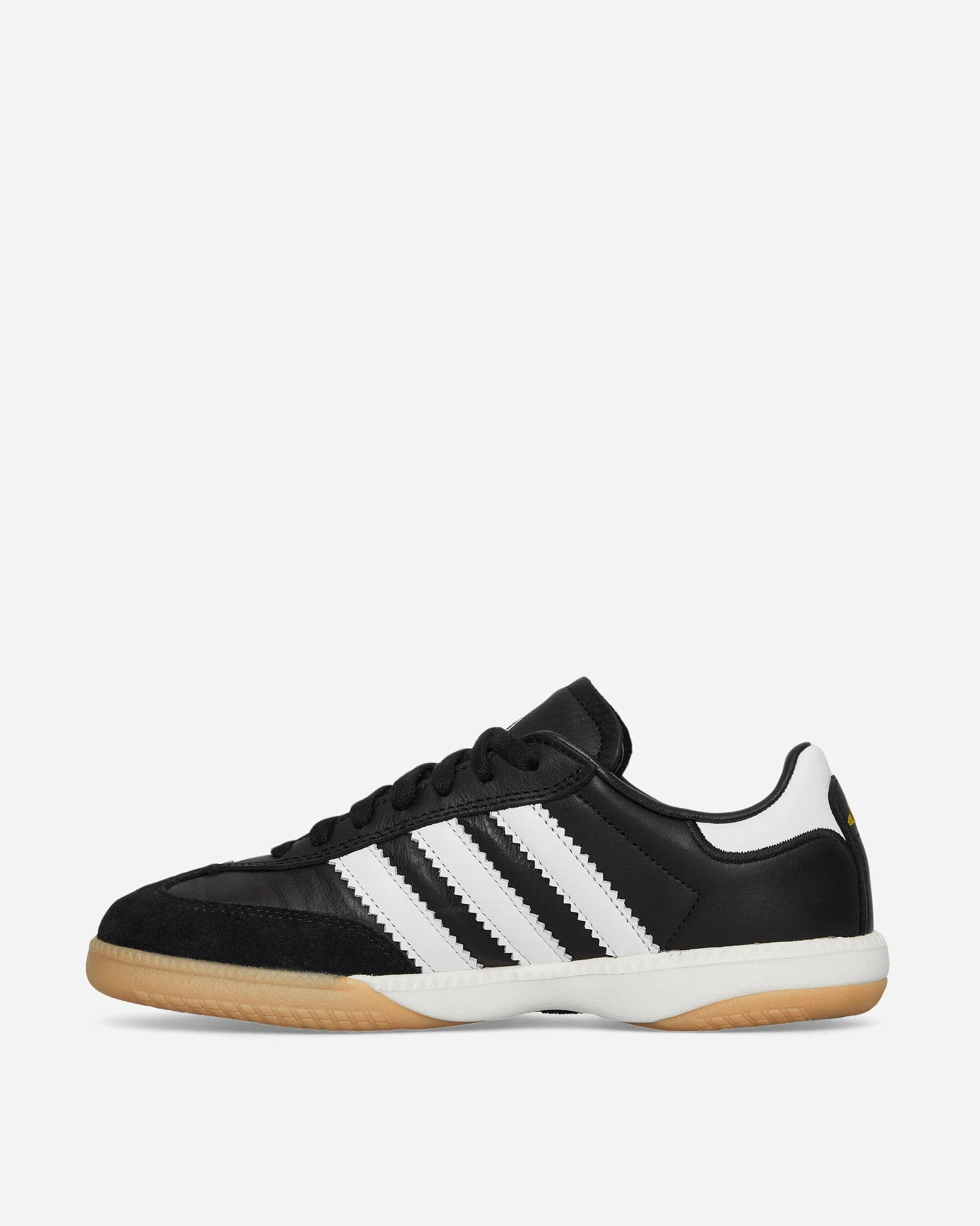 Urban Look Smooth Curve Samba MN Sneakers Core Black / Cloud White