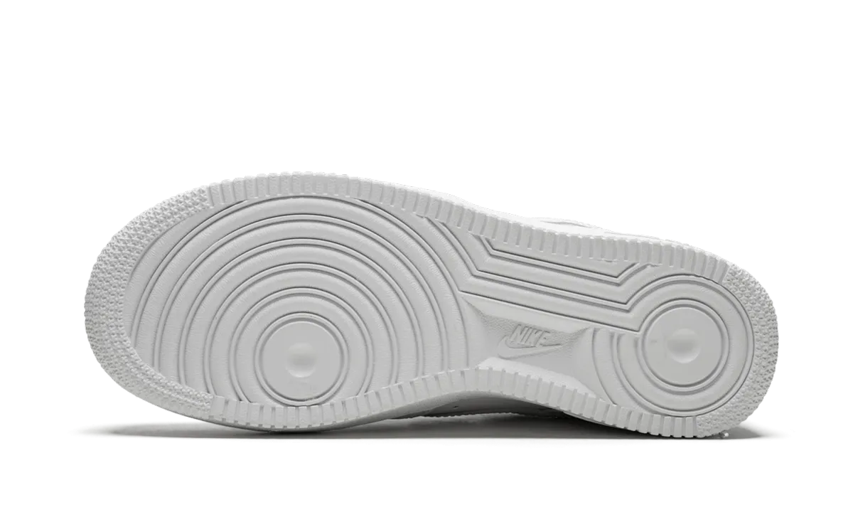 AIR FORCE 1 '07 MNS WMNS "White on White" Hyper Elastic Foam Impact Diffusing Design