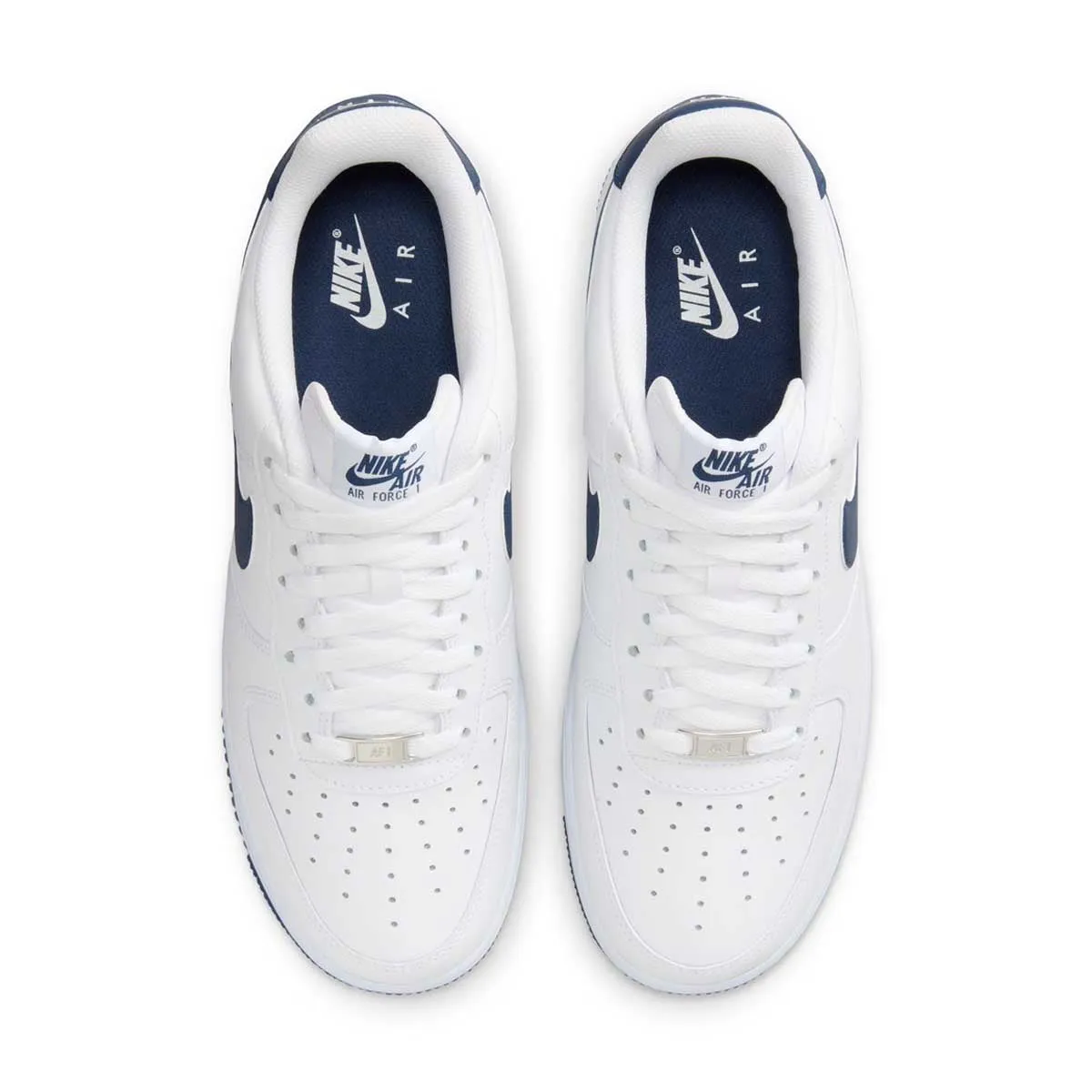 Air Force 1 '07 'White Midnight Navy' Fashion-forward flair