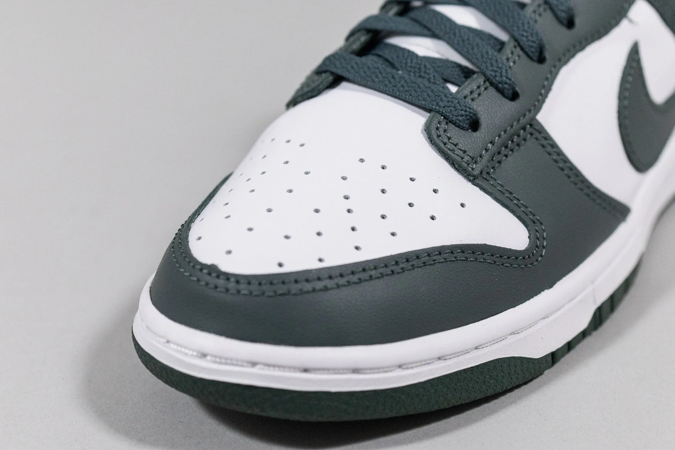 Nike Dunk Low 'Vintage Green' Tree Hike