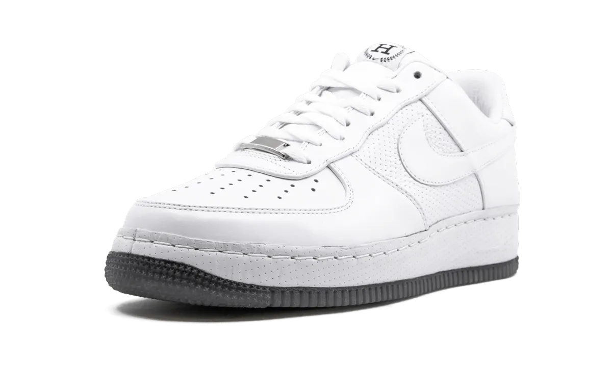 Air Force 1 Low PRM "Hamptons" Stable Control