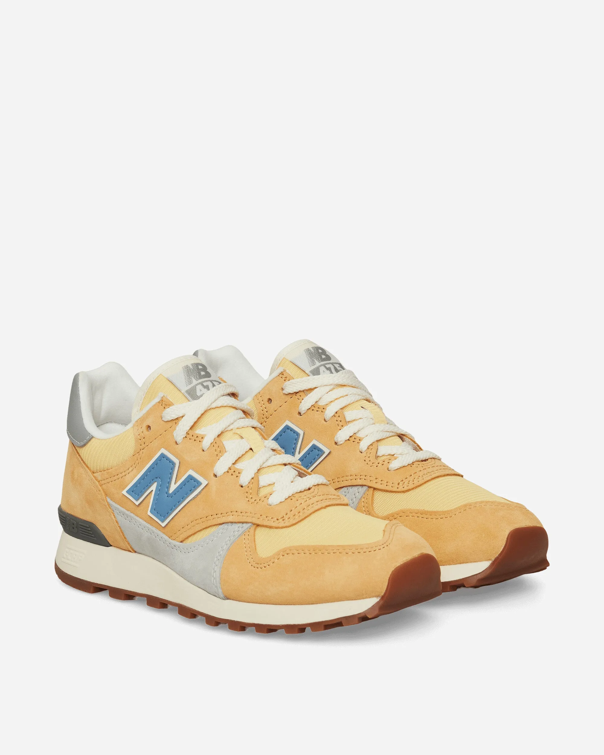 475 Sneakers Dried Apricot / Clementine / Blue Laguna Classic Performance