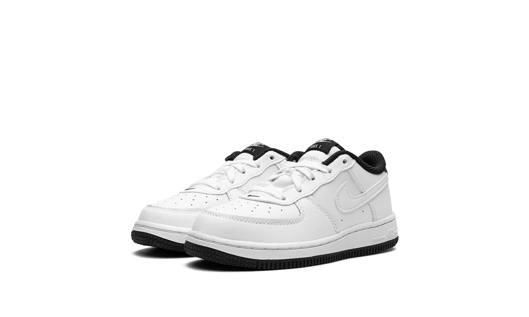 Air Force 1 TD "White / Black" Lace Up Closure Mechanism Soft Finish