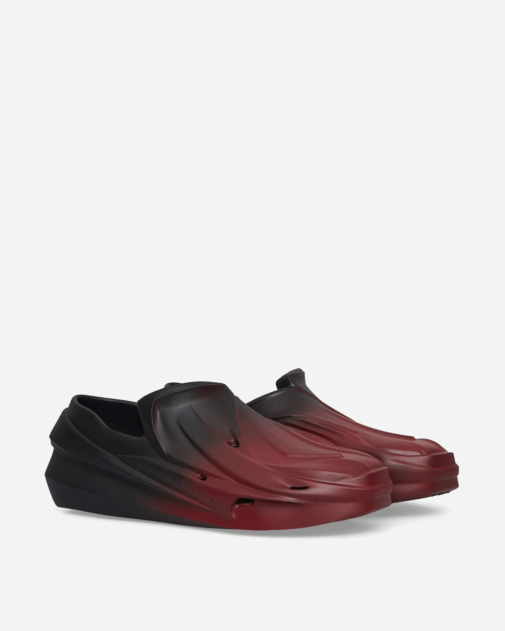 Slip Form Exclusive Mono Slip On Red