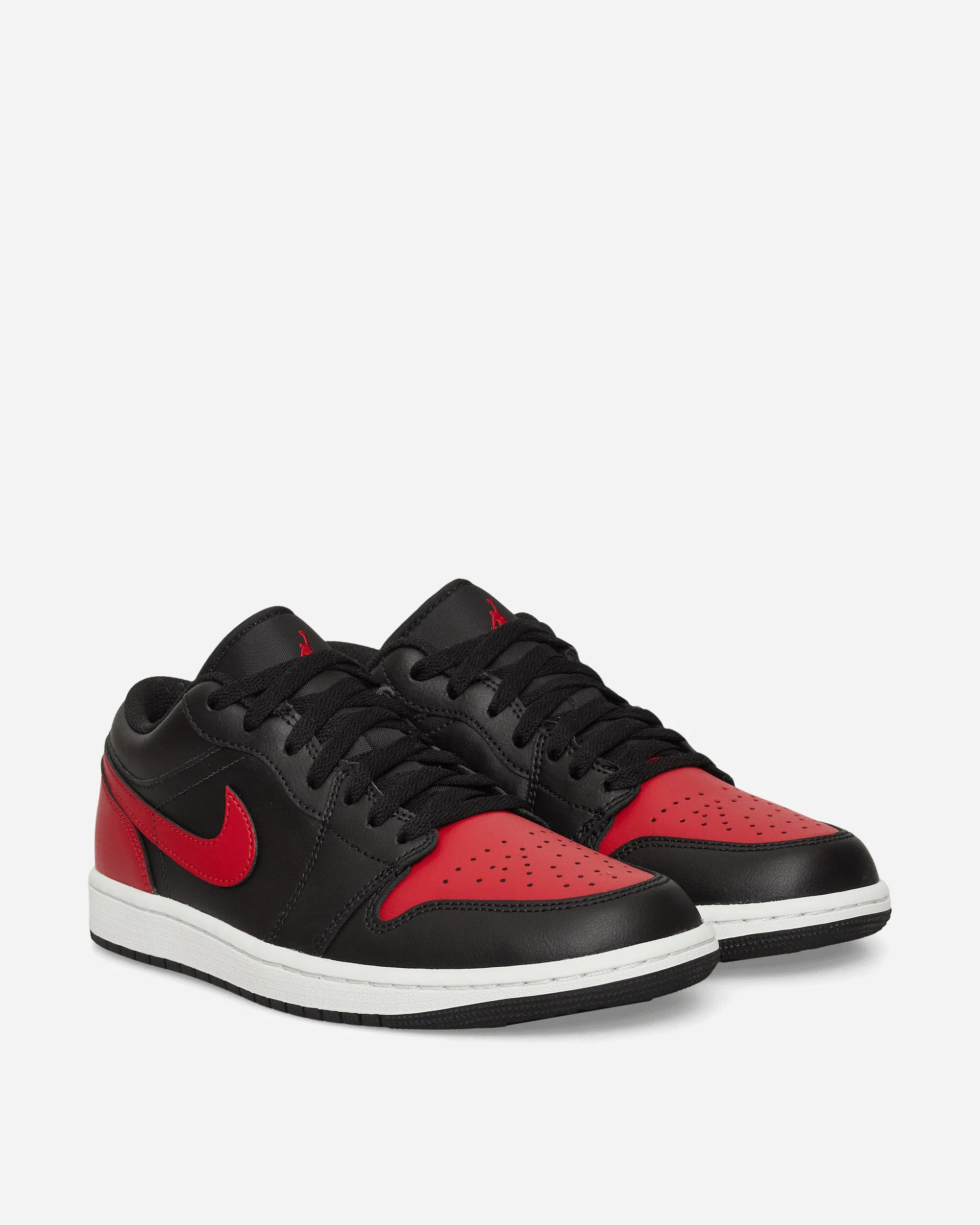 Contoured Heel Cup Clean Finish Air Jordan 1 Low Sneakers Black / Varsity Red / Summit White