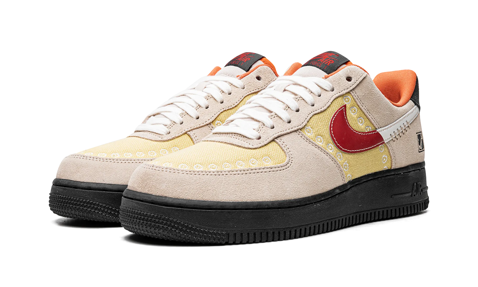 Air Force 1 Low "Somos Familia" High Comfort
