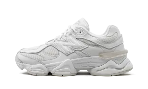 9060 "WHITE" Trail runner long - jump shoes