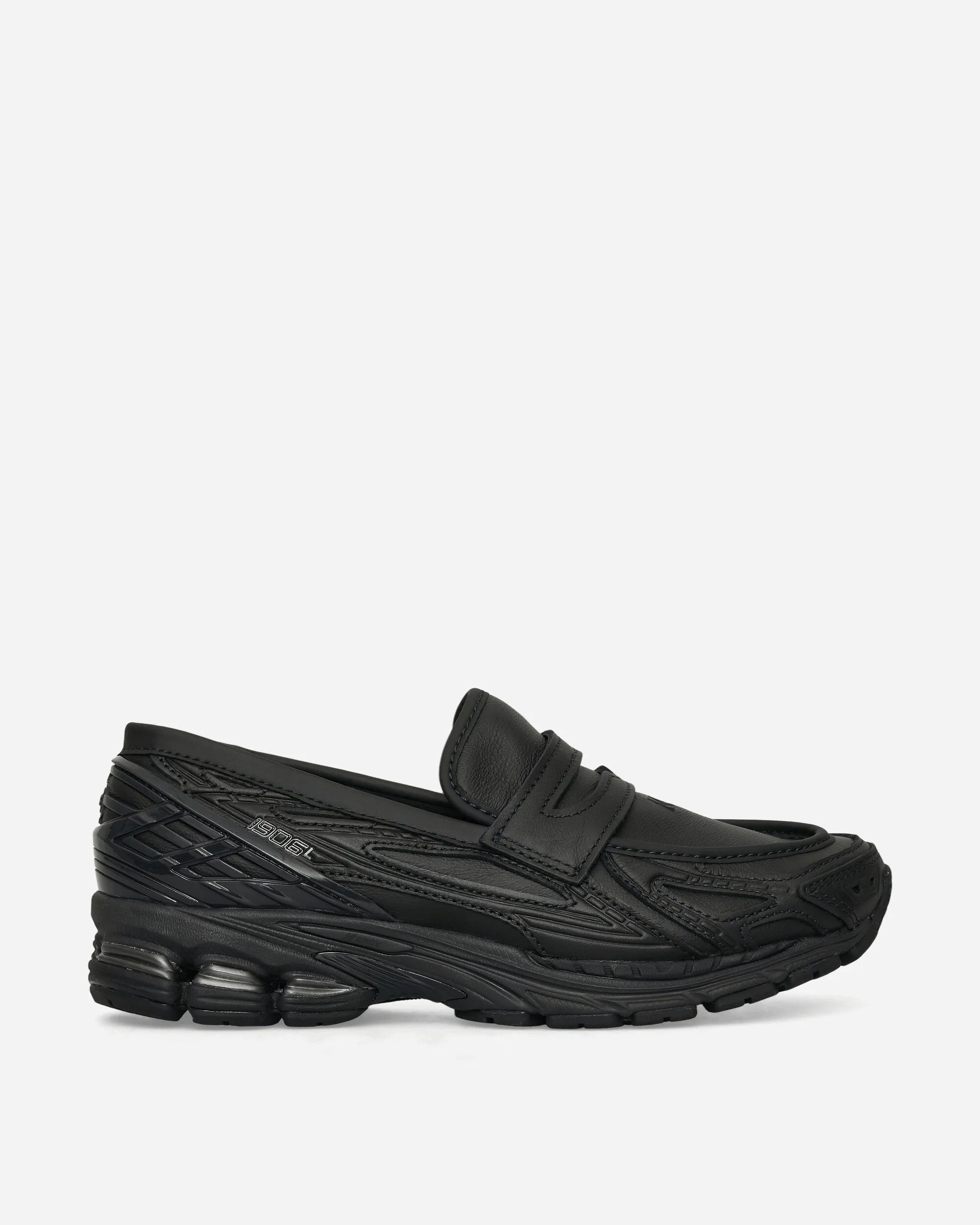 1906L Sneakers Black Light Structure