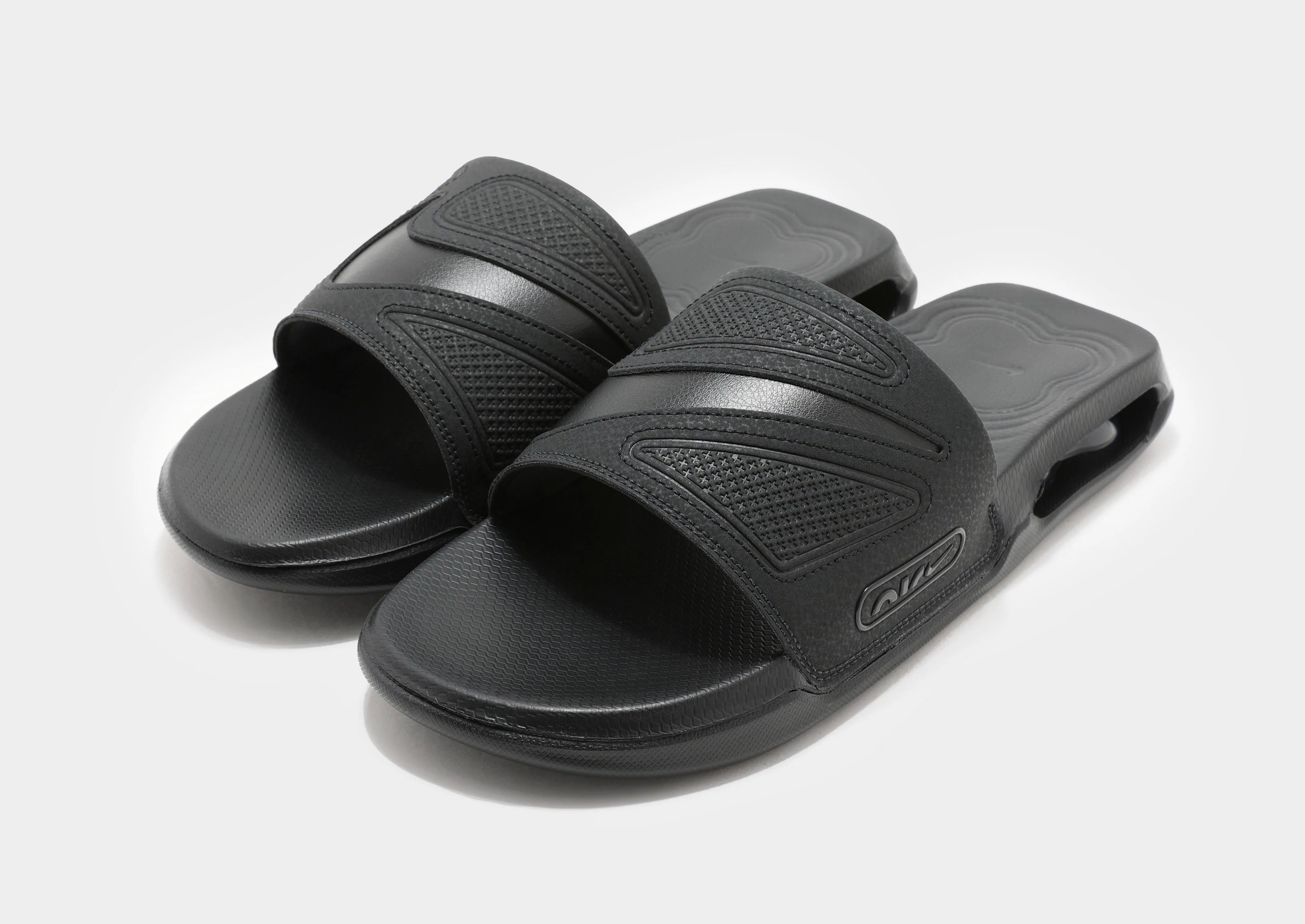 Air Max Cirro Slides circular track running gear respiratory health