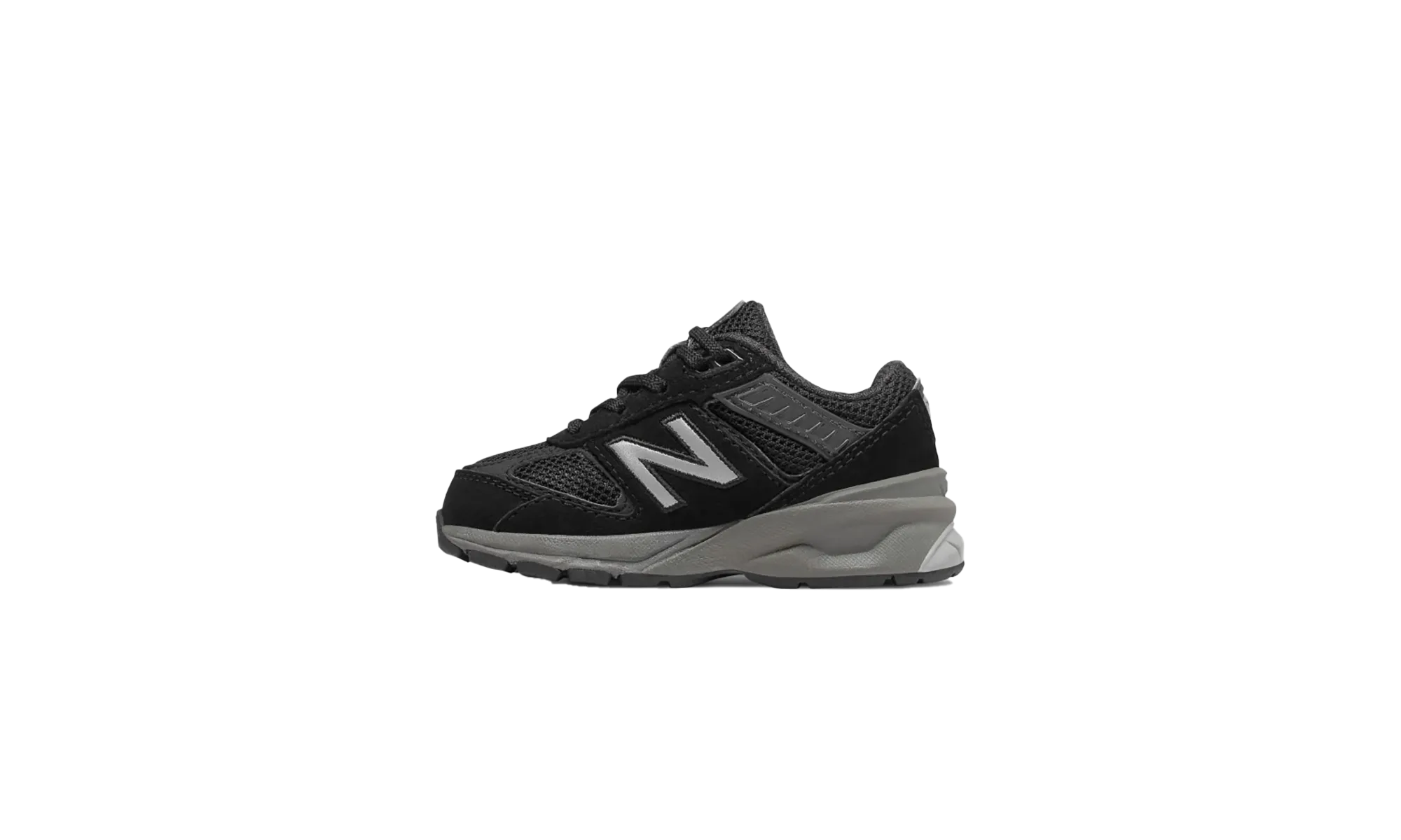 990v5 TD "Black" foggy - day running wear