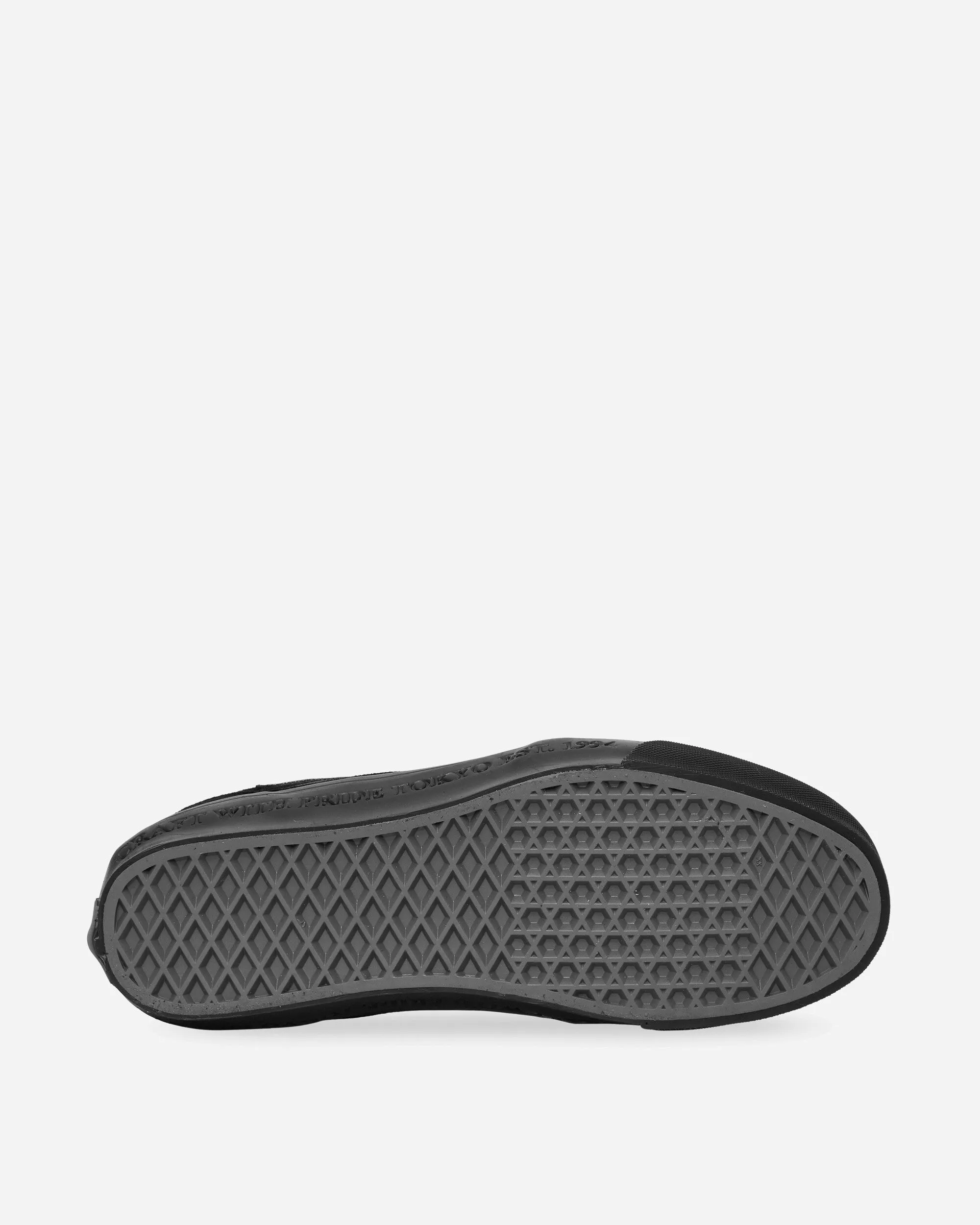 Agile Wear Quick Dry Technology Neighborhood Half Cab 33 Sneakers Black