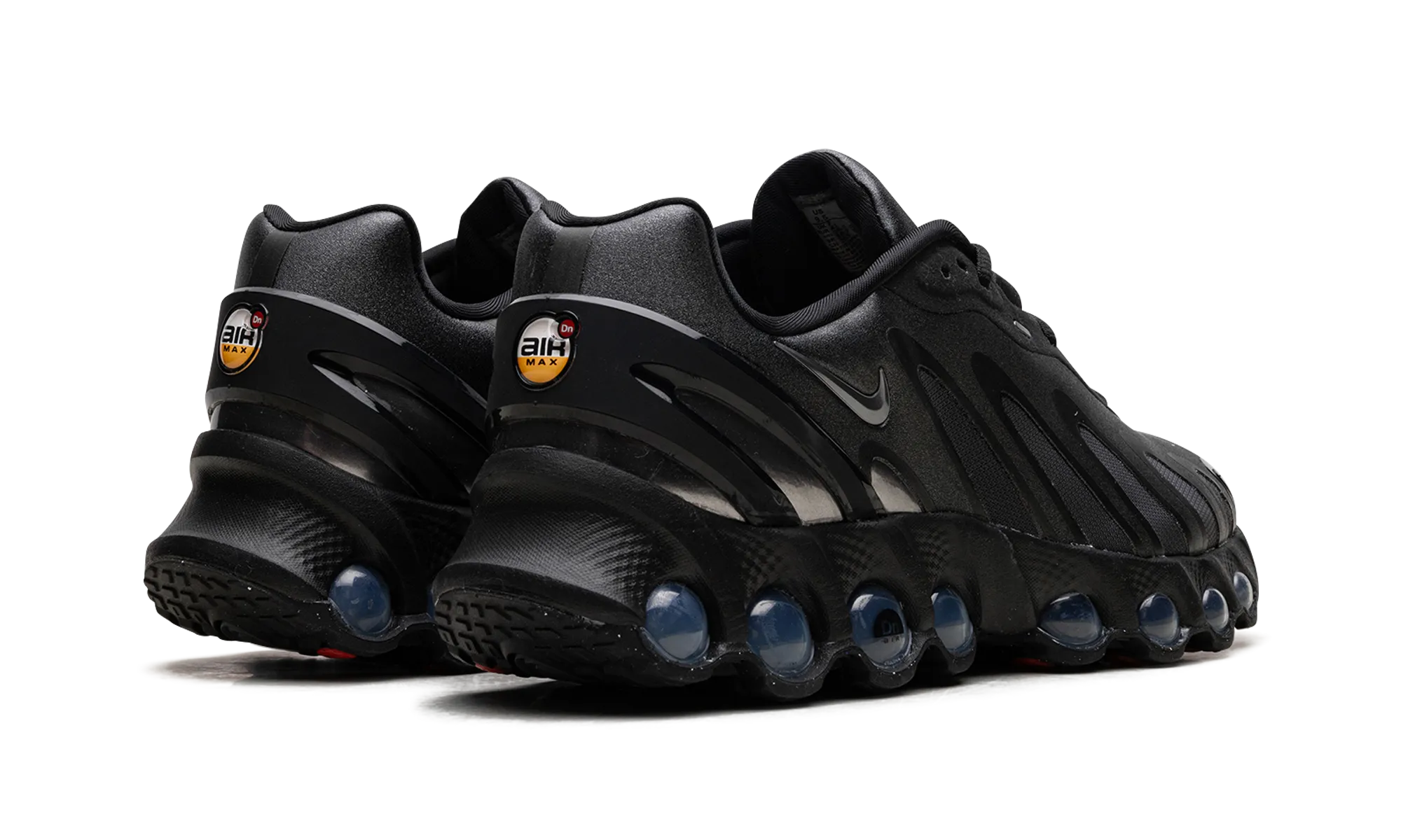 Sporty Air Max Dn8 WMNS "Black Metallic Dark Grey"