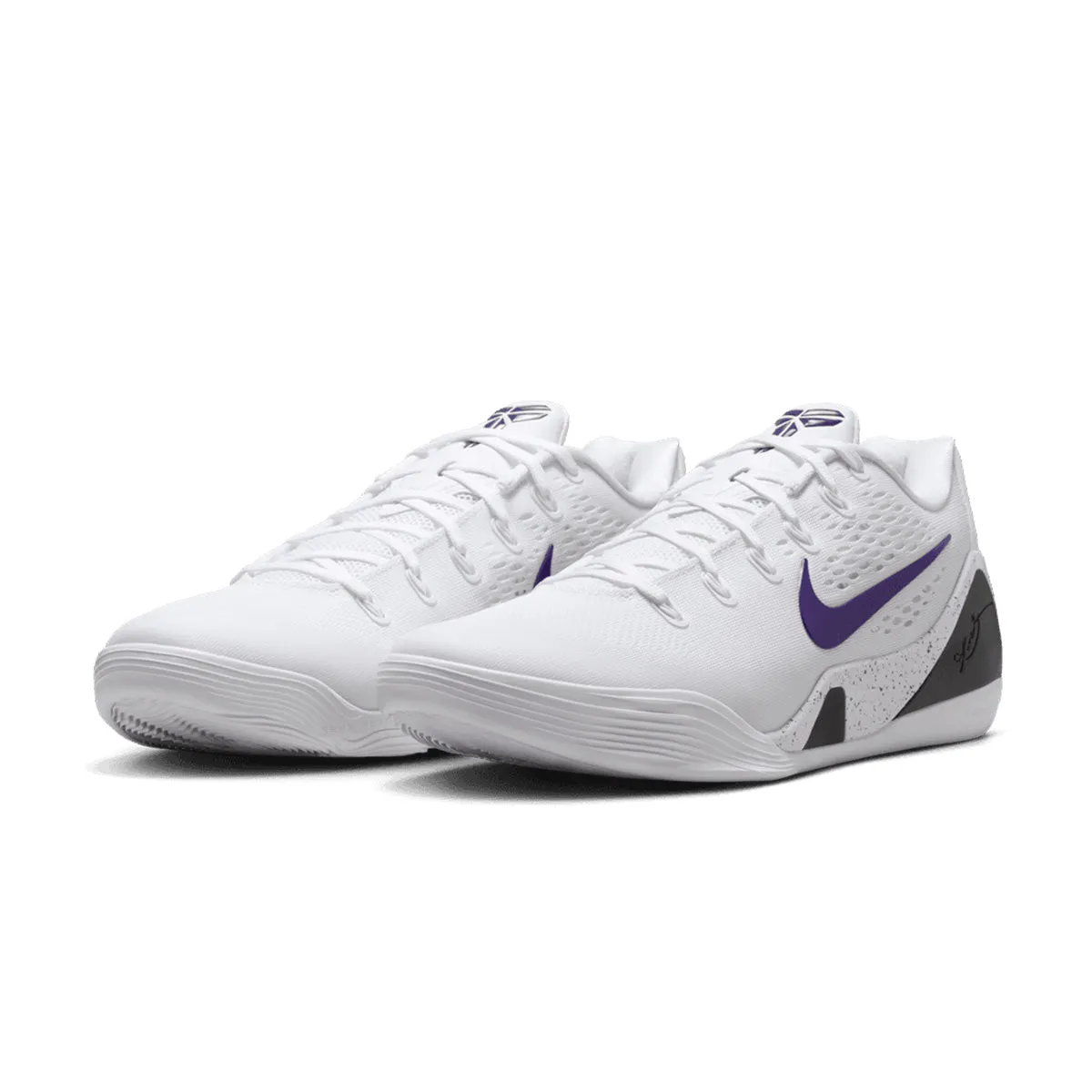 Timeless Chic significant Kobe IX Elite Low Em Protro 'White Court Purple'