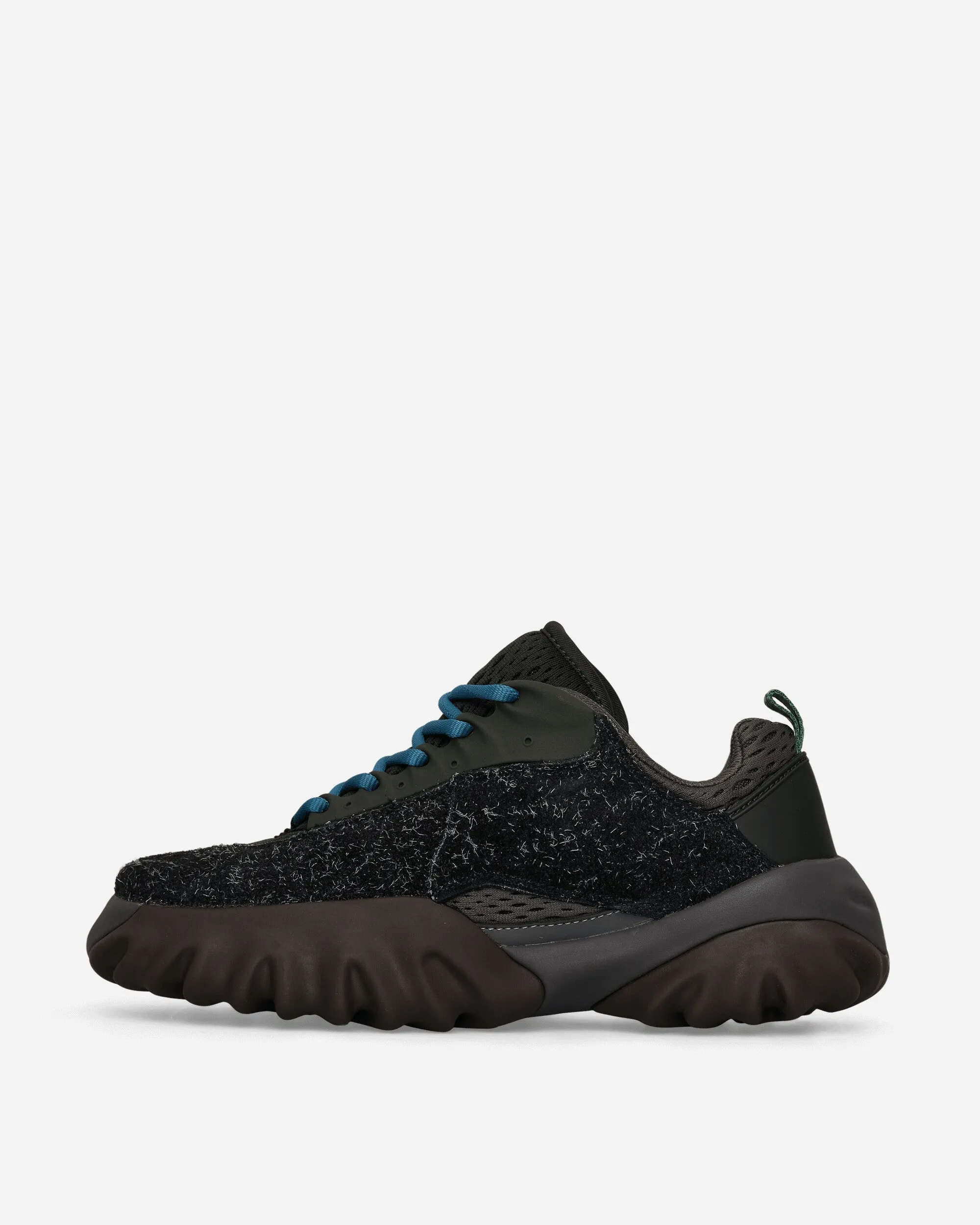 Easy Pack Urban cushioning Chop Saw Suede Sneakers Hairy Ink / Demitasse