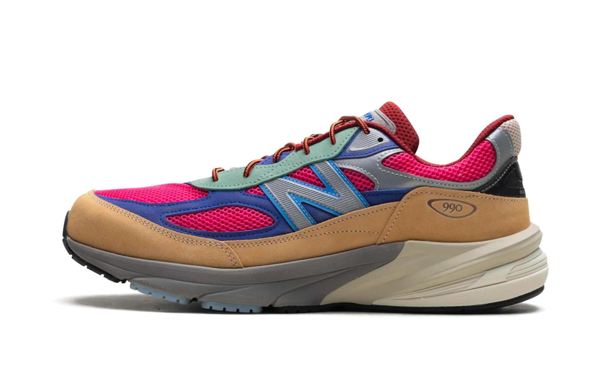 990V6 "Action Bronson - Ain?zama" soccer - field running shoes