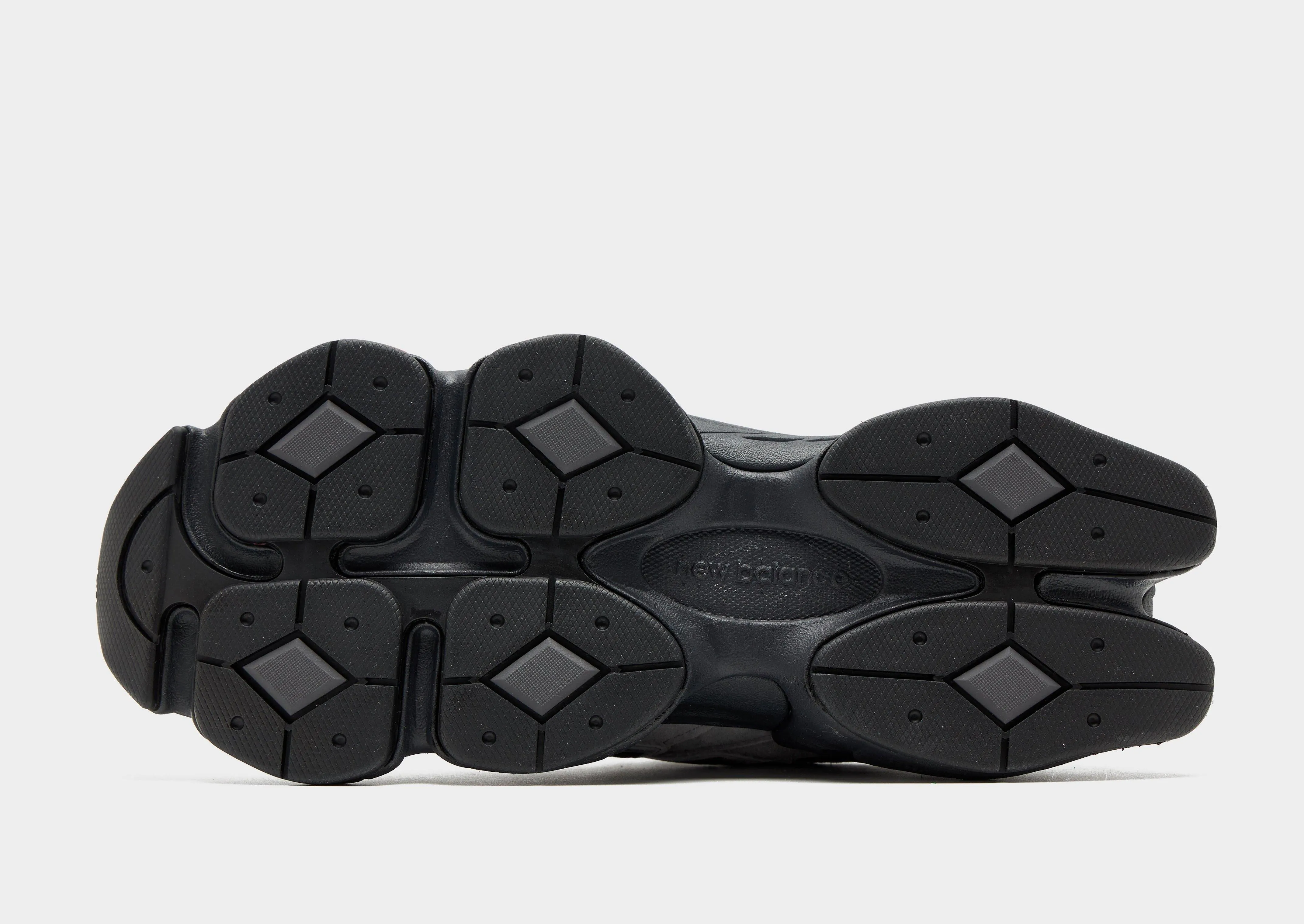 interval training shoes 9060