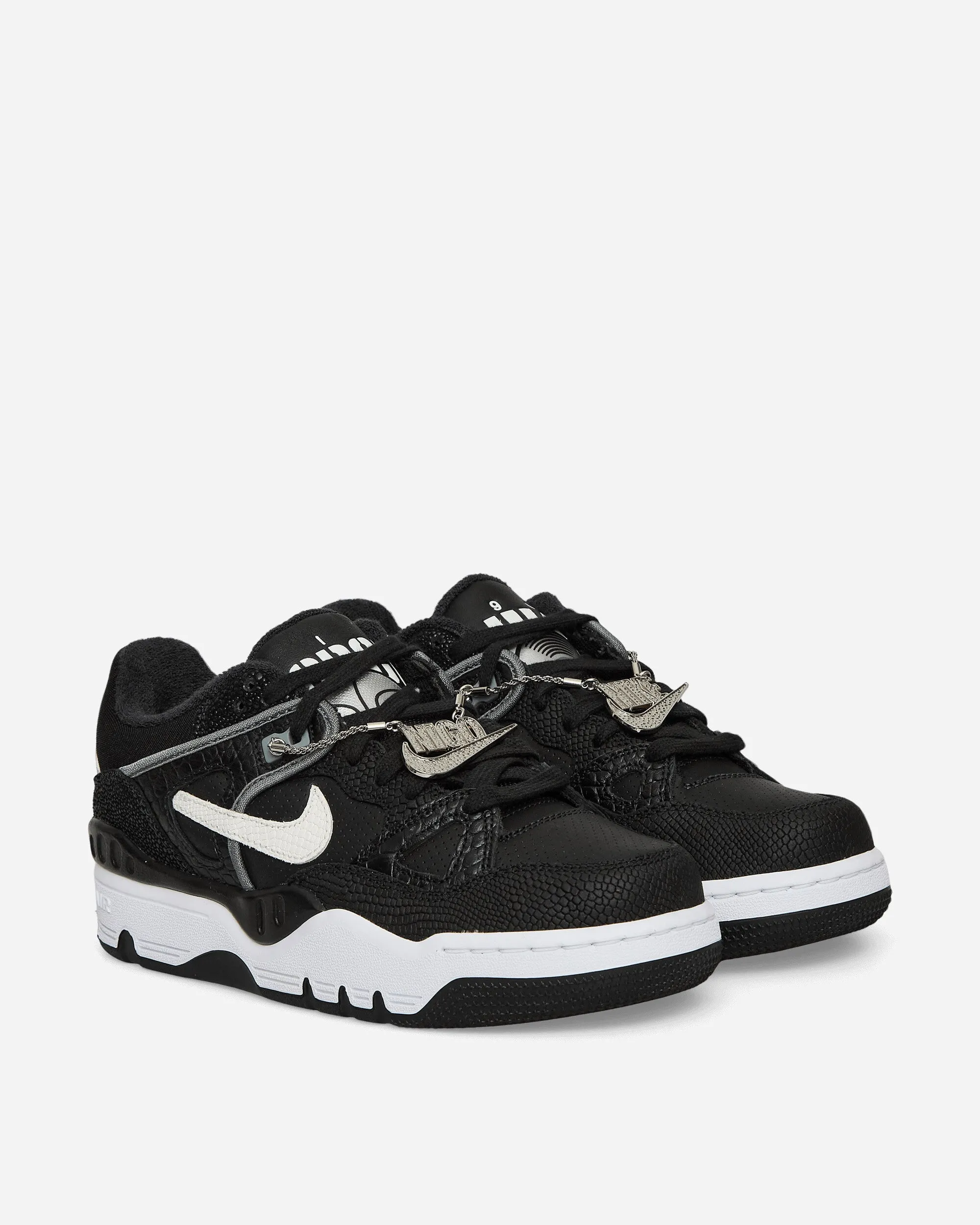 Arch Support System NIGO Air Force 3 Low Sneakers Black / White