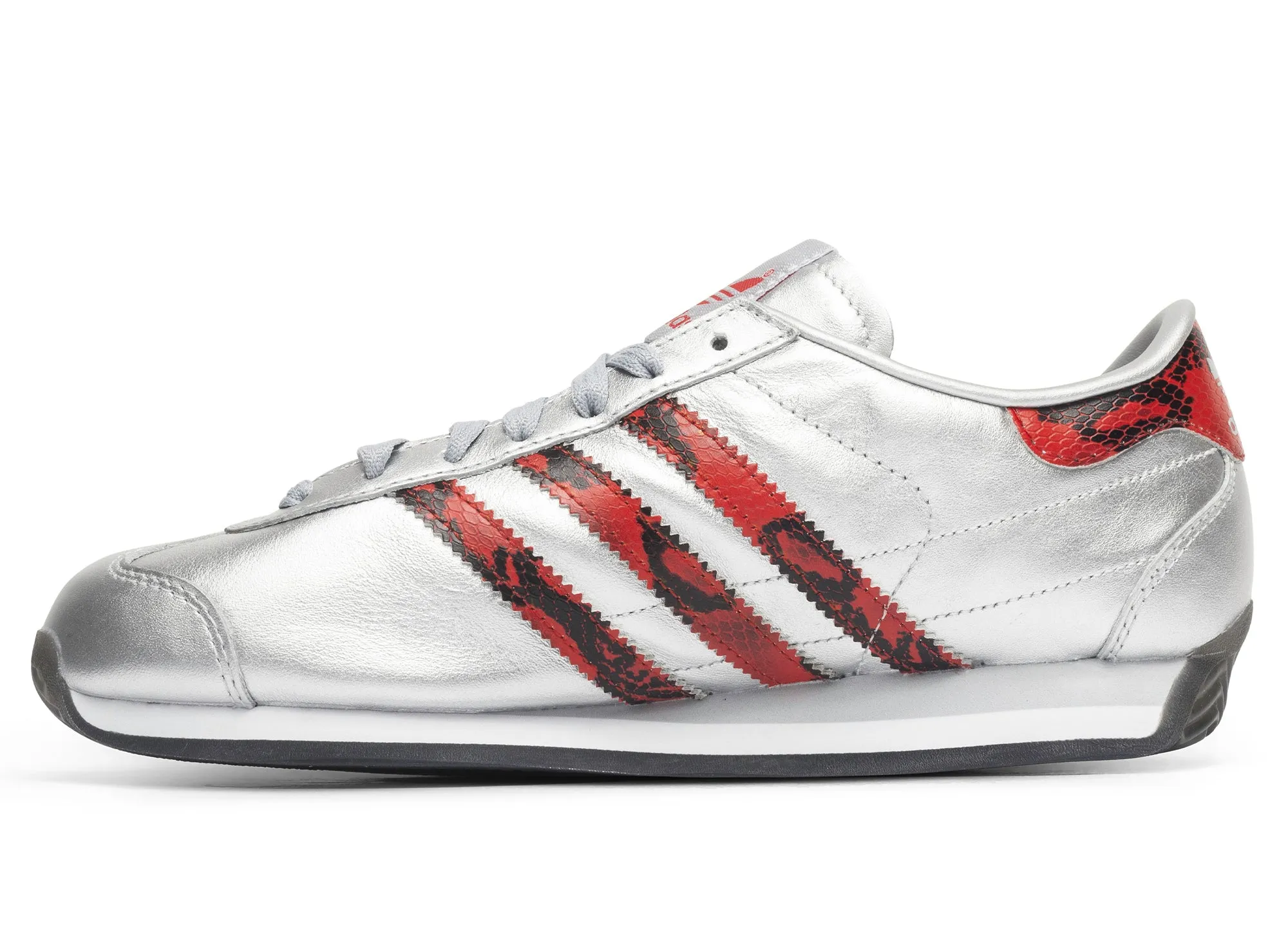 Desert Path Adidas Country Japan