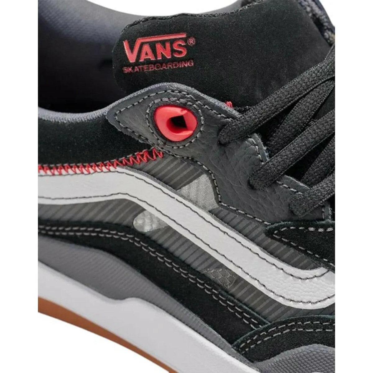 Sleek Finish Easy Clean Vans - Skate Wayvee 2 Shoes Black/White/Red