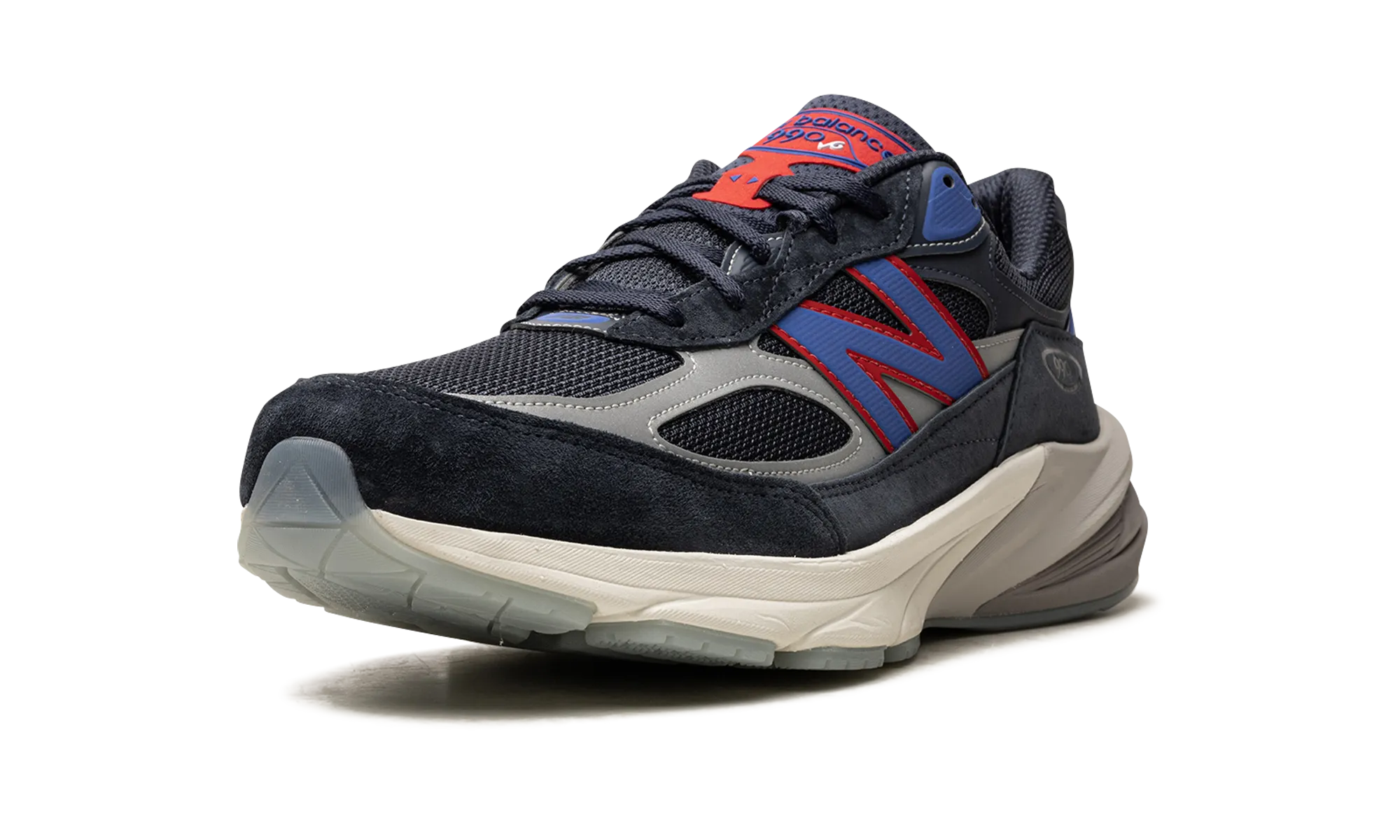 powerful - running 990v6 "MiUSA Ronnie Fieg Madison Square Garden Navy"