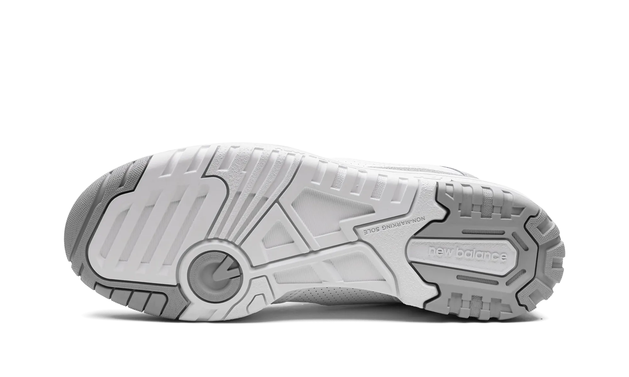 advanced achievement 550 WMNS "White / Grey"