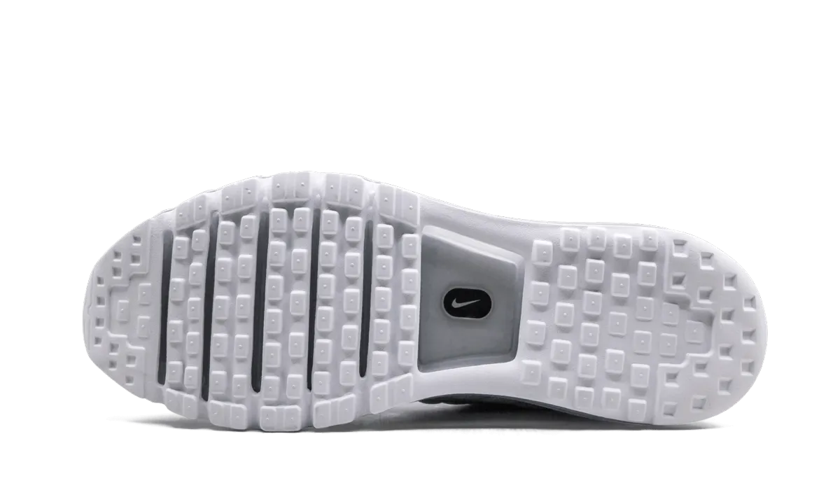 Air Max 2017 running in a tied - arch bridge area shoes