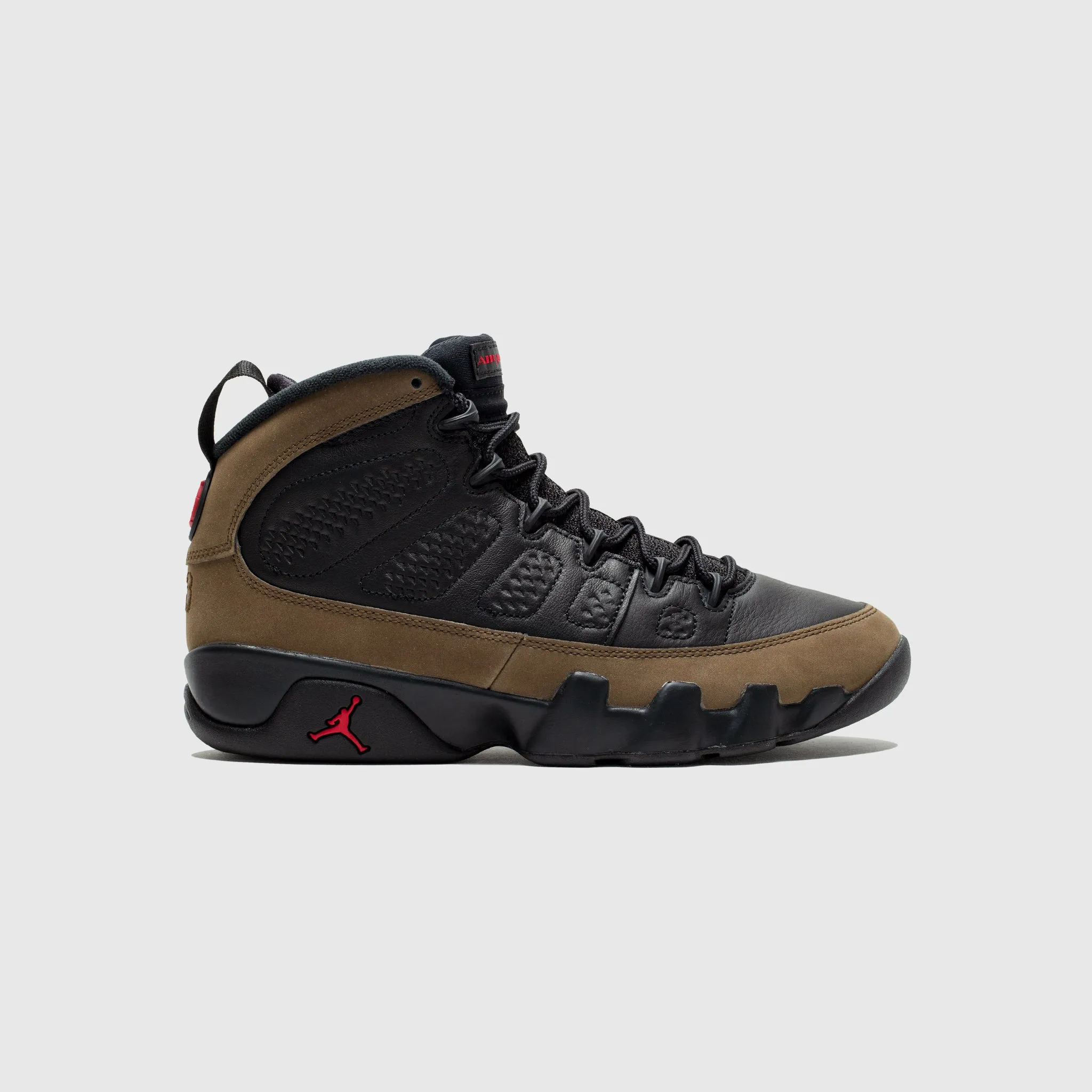 AIR JORDAN 9 RETRO "OLIVE" Padded Power Seamless Knit Construction