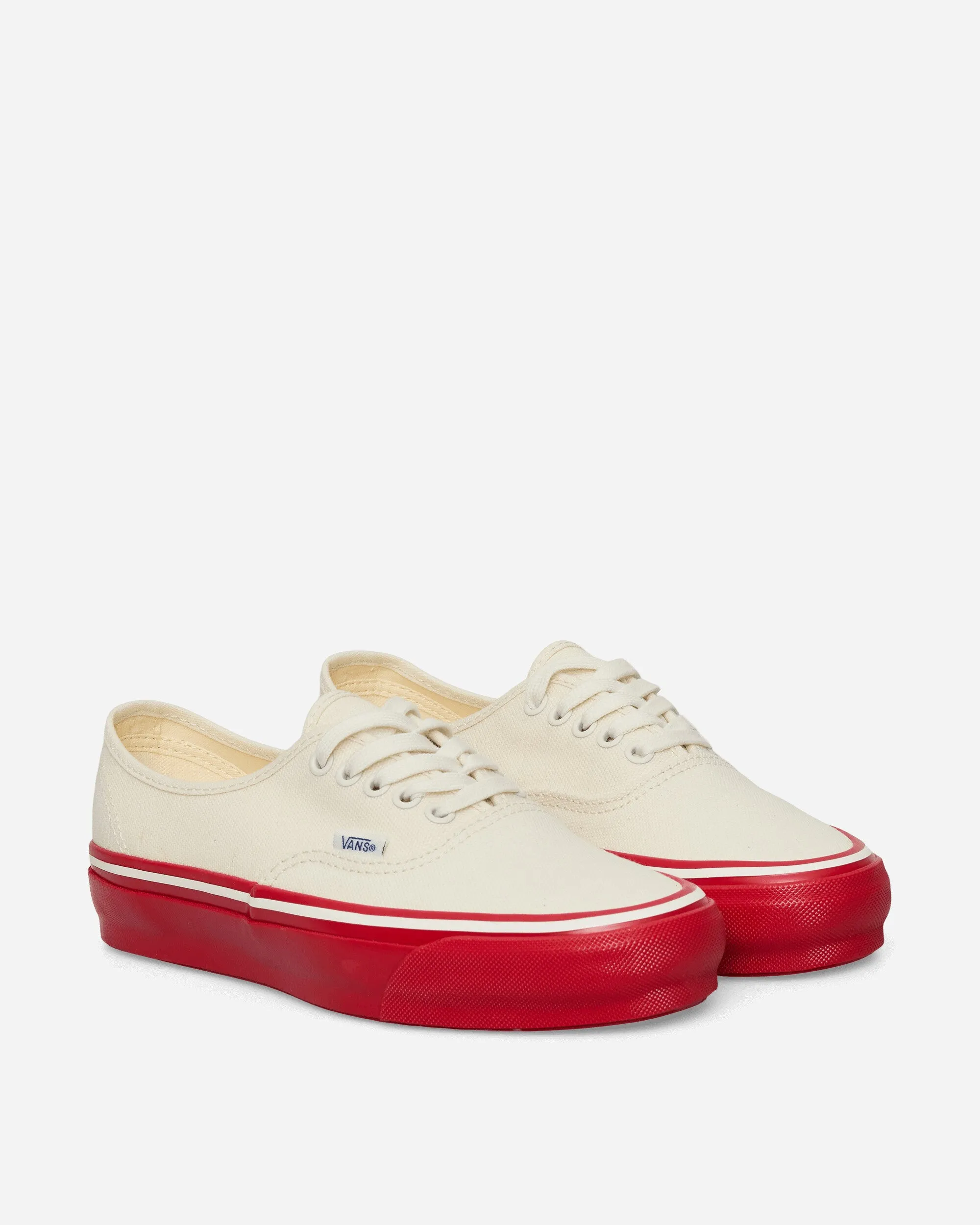 Motion Fit Premium Authentic 44 Duck Canvas Sneakers White / Red