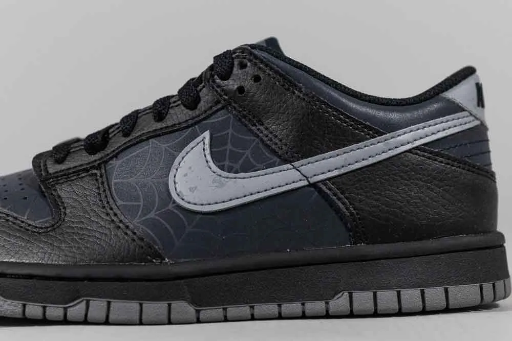 Eco Materials Nike Dunk Low 'Black Symbiote' (GS)