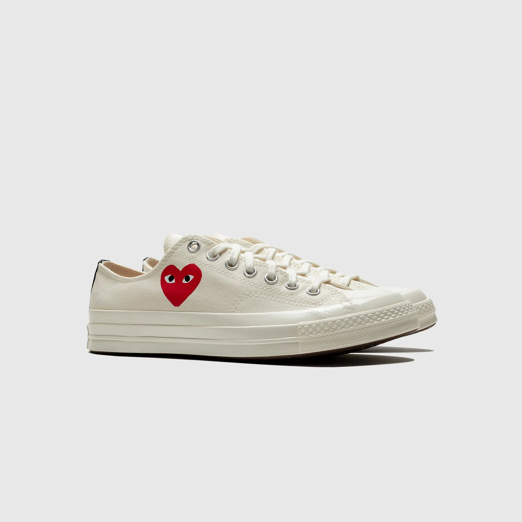 CHUCK TAYLOR ALL-STAR '70 LOW "MILK SINGLE HEART" Shock Absorption Midsole Balanced Arch