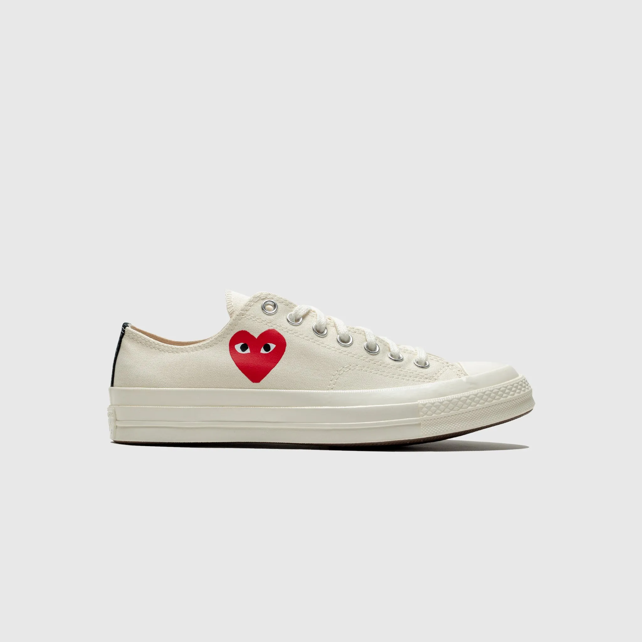 CHUCK TAYLOR ALL-STAR '70 LOW "MILK SINGLE HEART" Weatherproof Footwear All Around