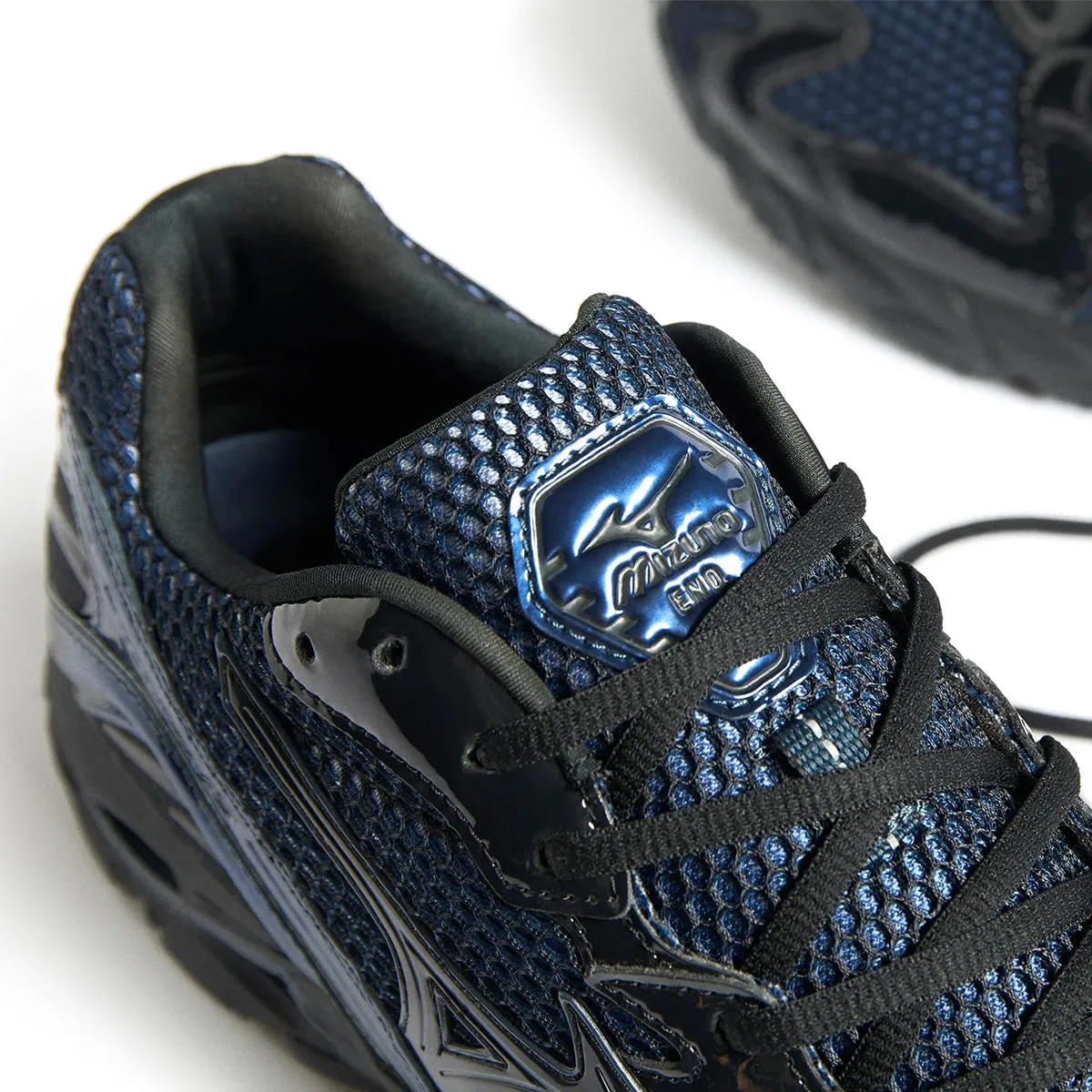 street walkers' sneakers   End Wave Rider 10 'North Sea'