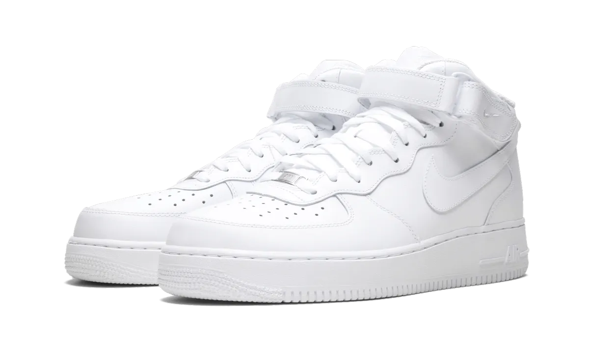 Air Force 1 Mid 07 "White on White" Reliable Grip Fashion Step