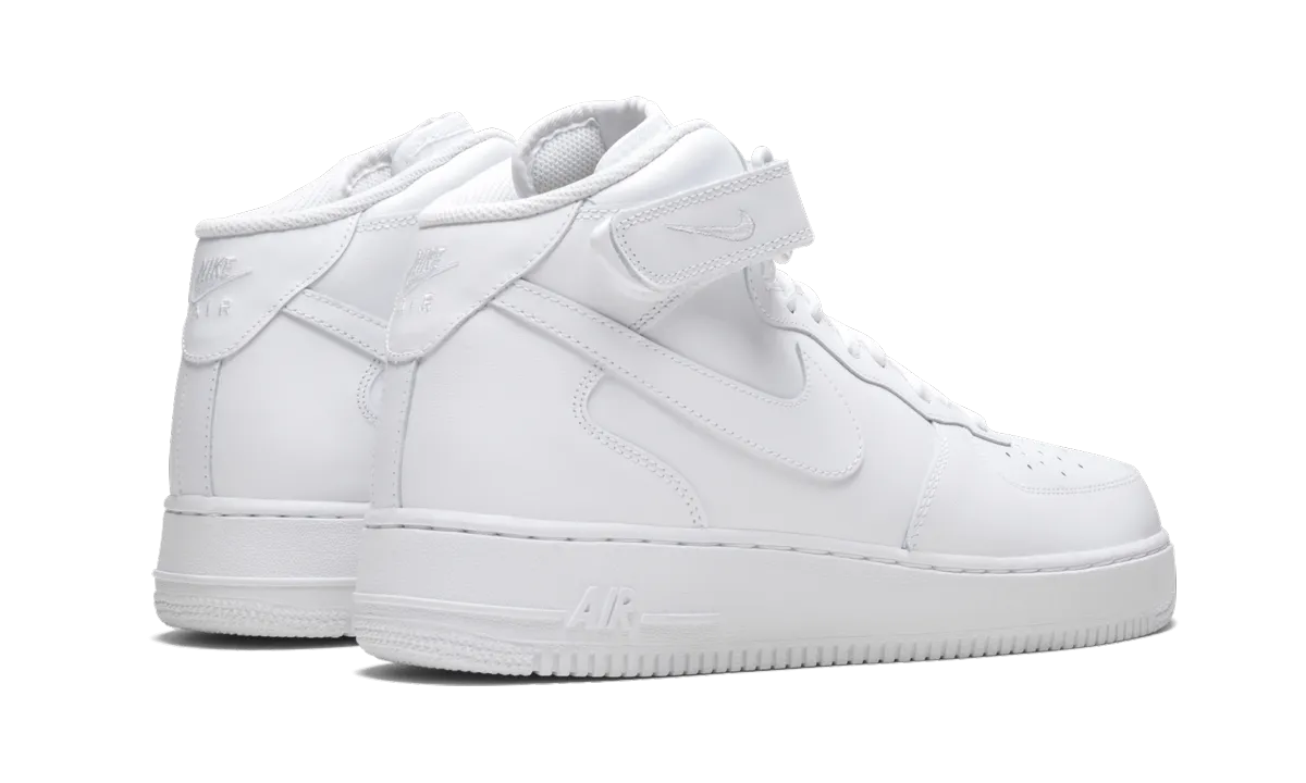 Air Force 1 Mid 07 "White on White" Durable Material