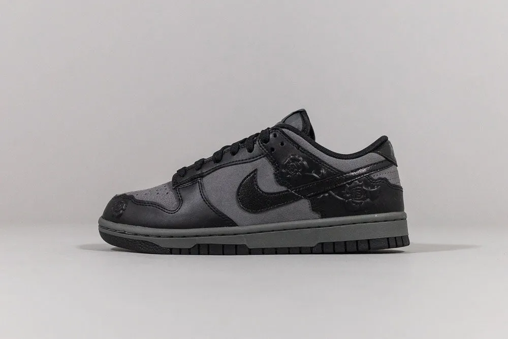 Women's Nike Dunk Low 'Black Roses' mesh ventilation